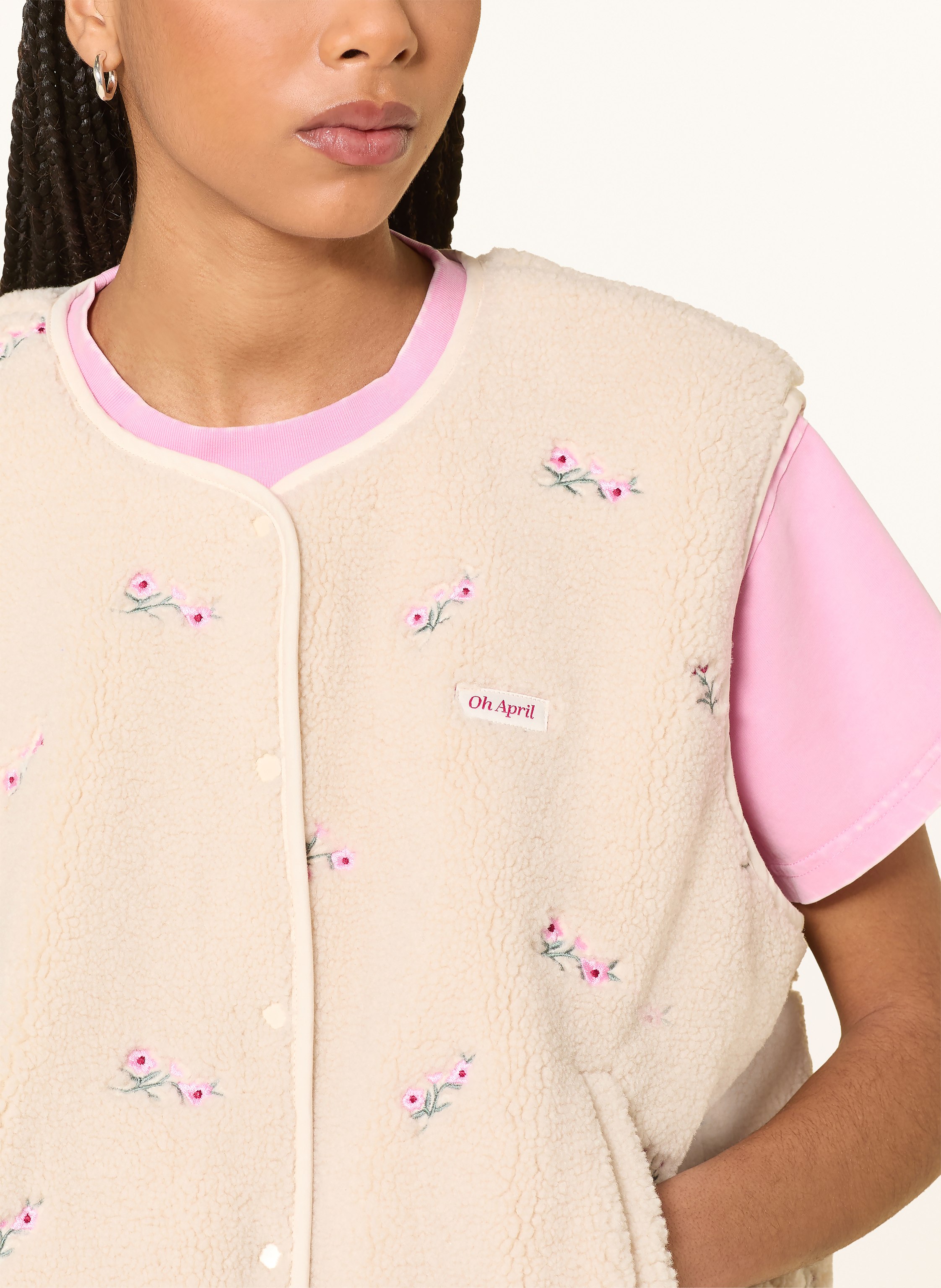 Thumbnail - Oh April Teddyfell-Weste Magnolia beige