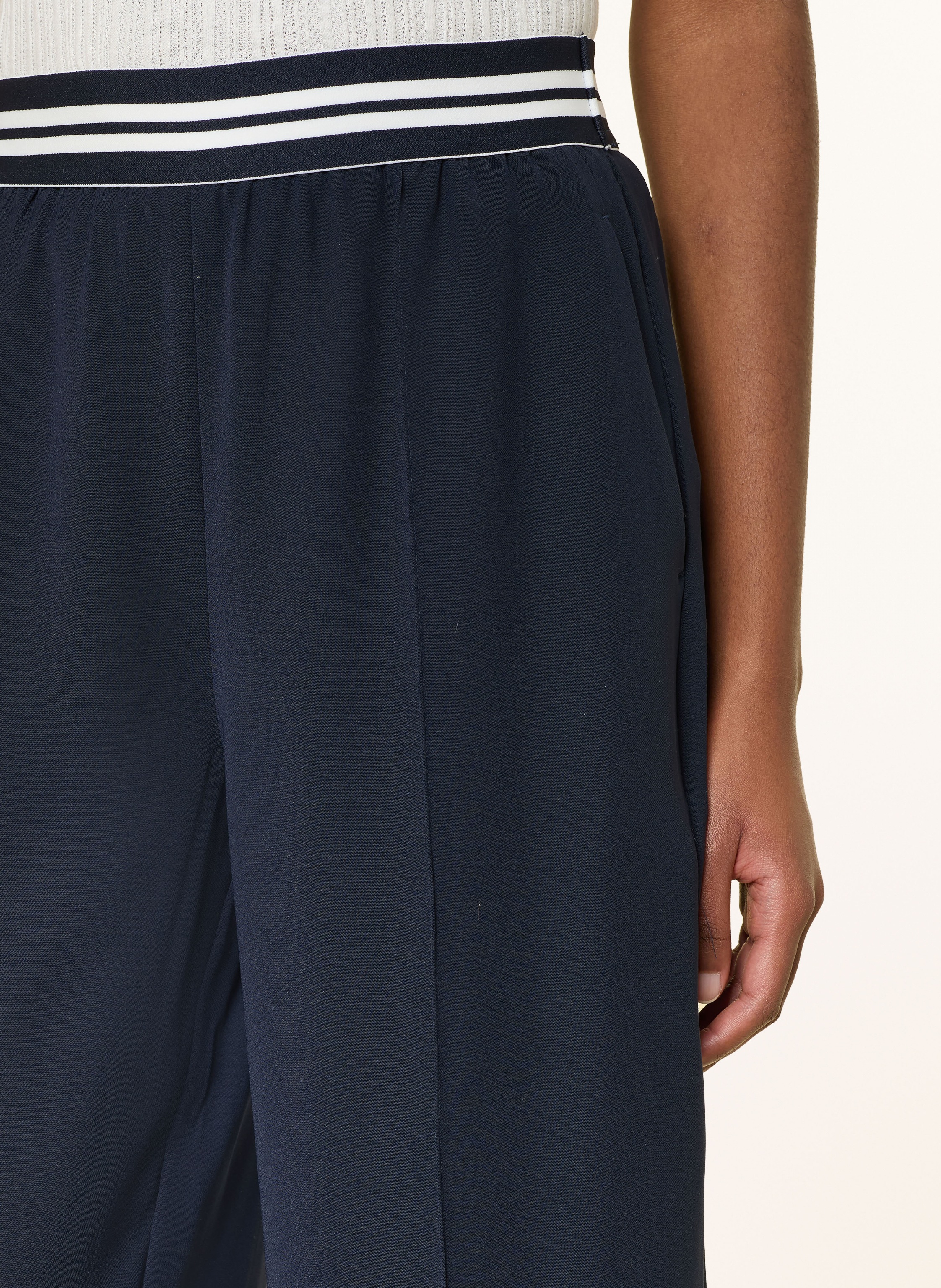 Thumbnail - Reiss Marlenehose Sonnie blau