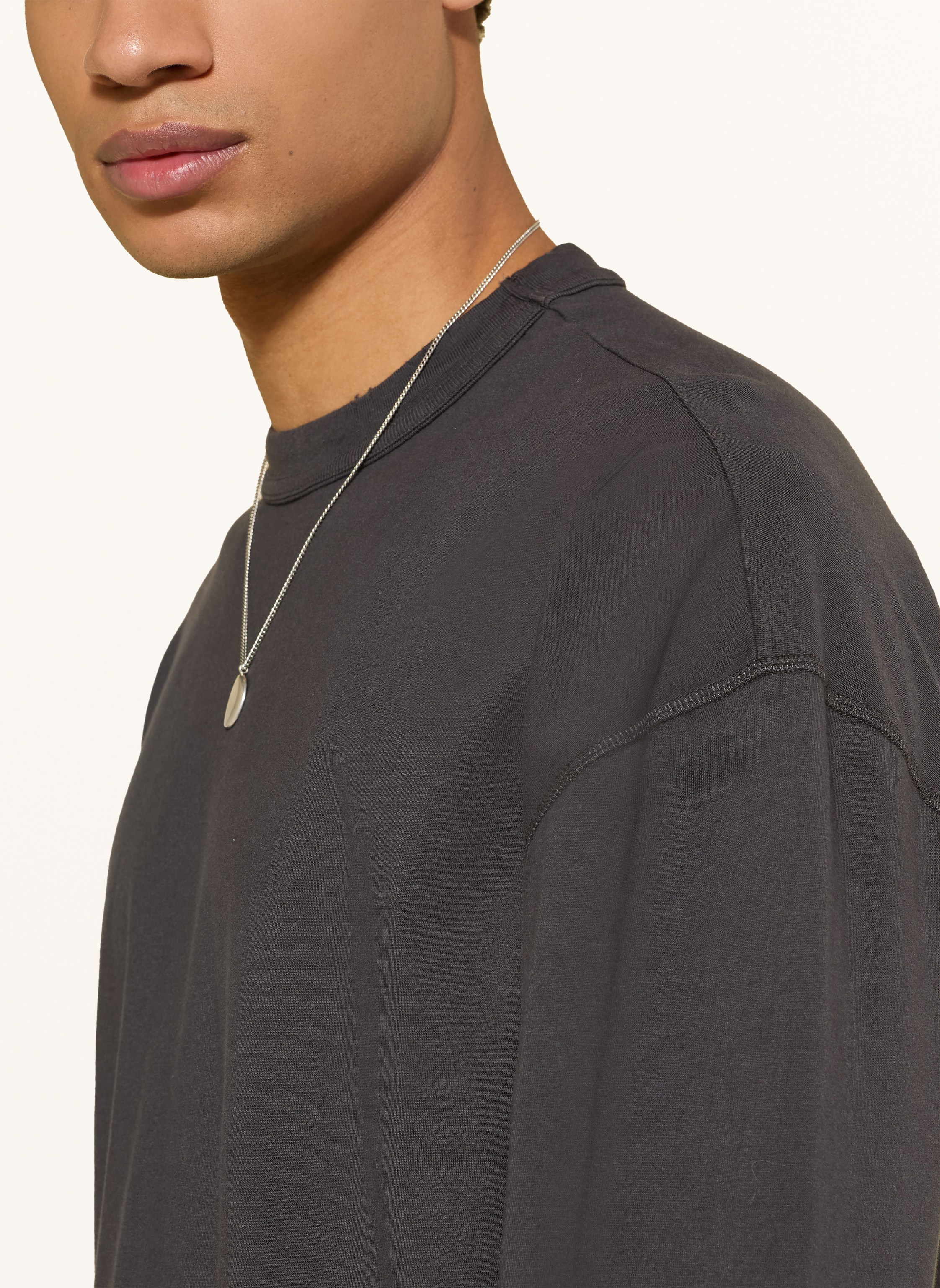 Thumbnail - Allsaints Longsleeve Cole schwarz