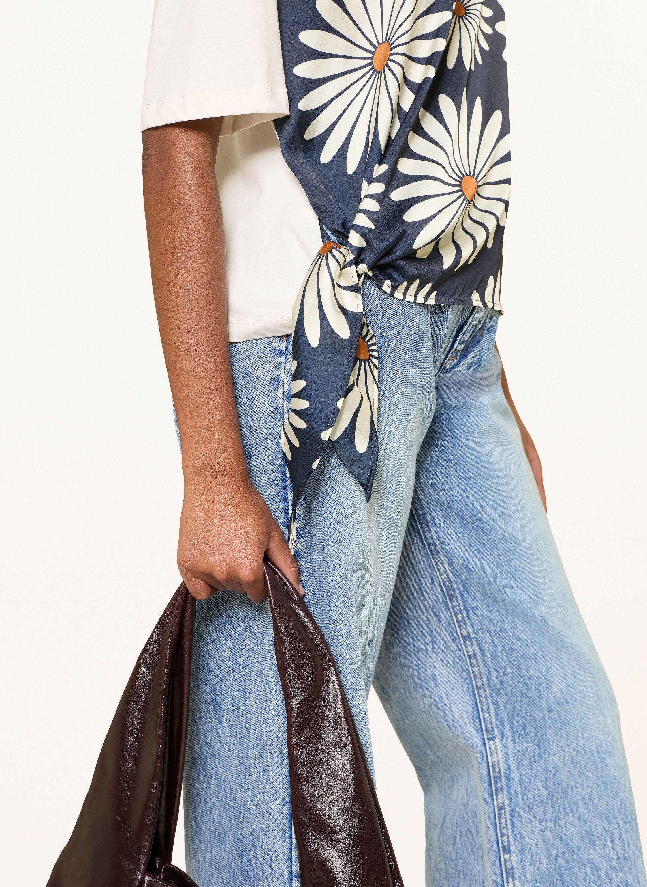 Thumbnail - Sandro Blusenshirt Daisy Im Materialmix blau