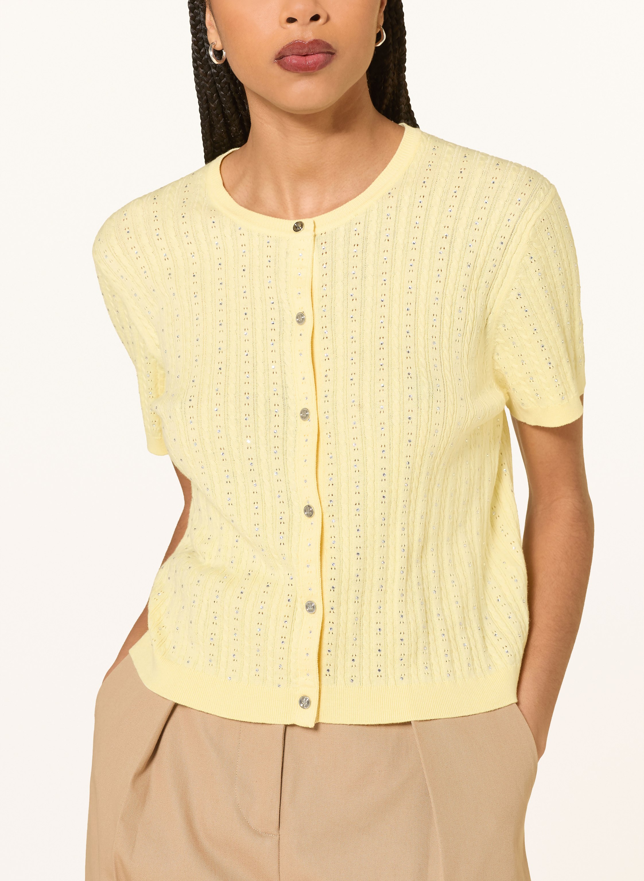 Thumbnail - Maje Strickjacke Mit Schmucksteinen gelb