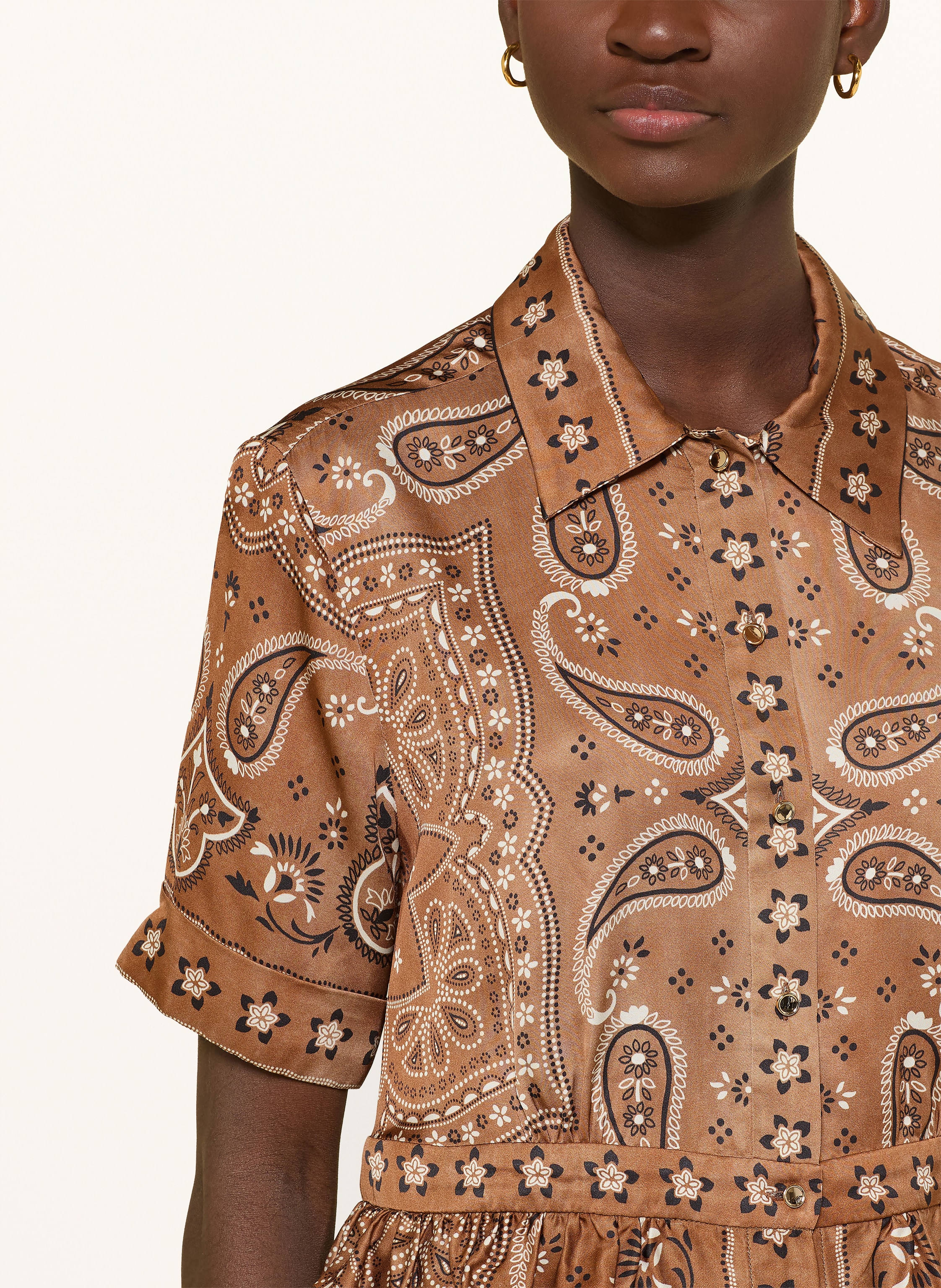 Thumbnail - Sandro Hemdbluse Aus Satin braun