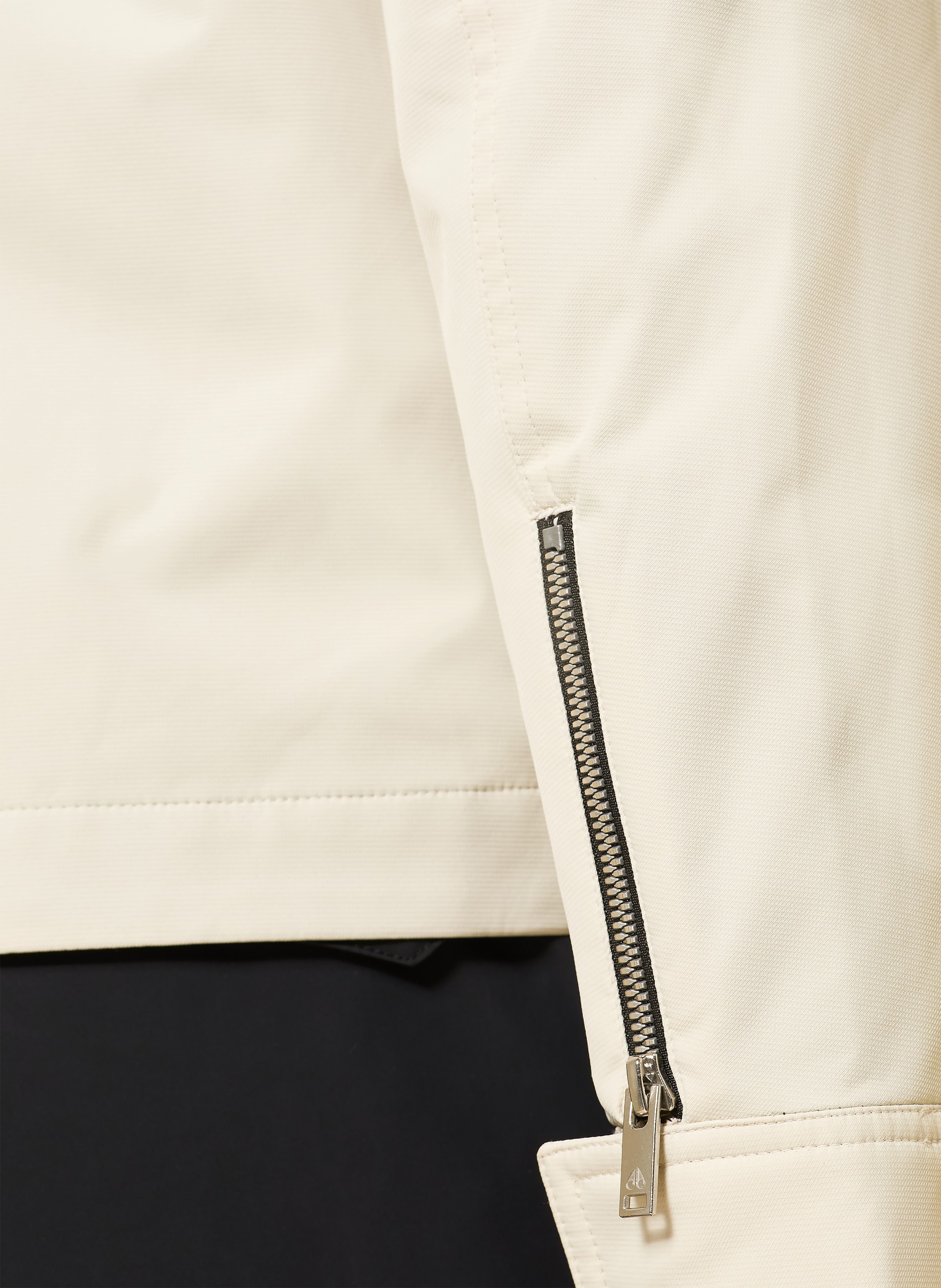 Thumbnail - Moose Knuckles Overjacket Jacques beige