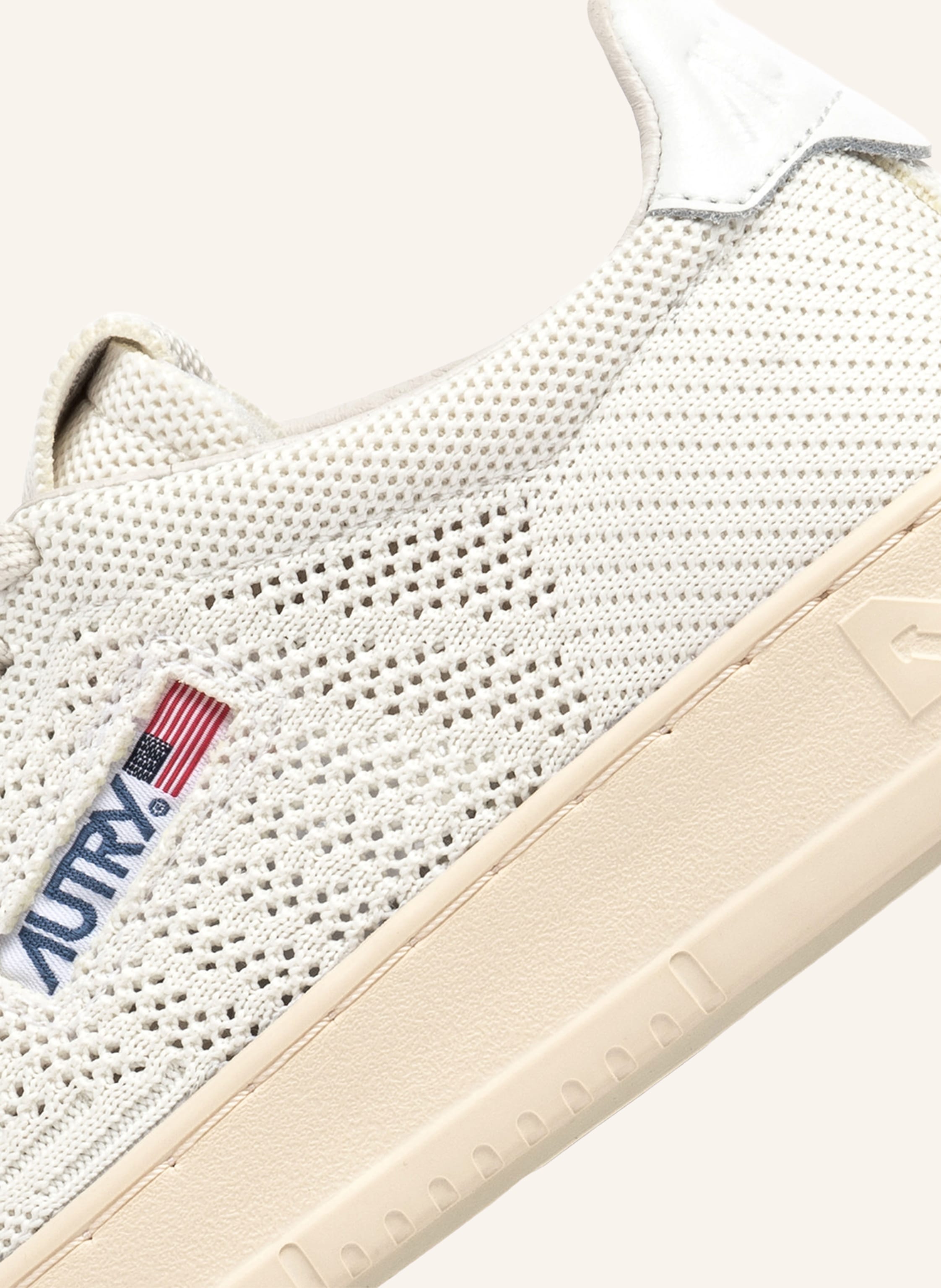 Thumbnail - Autry Sneaker Easeknit Low Kn weiss