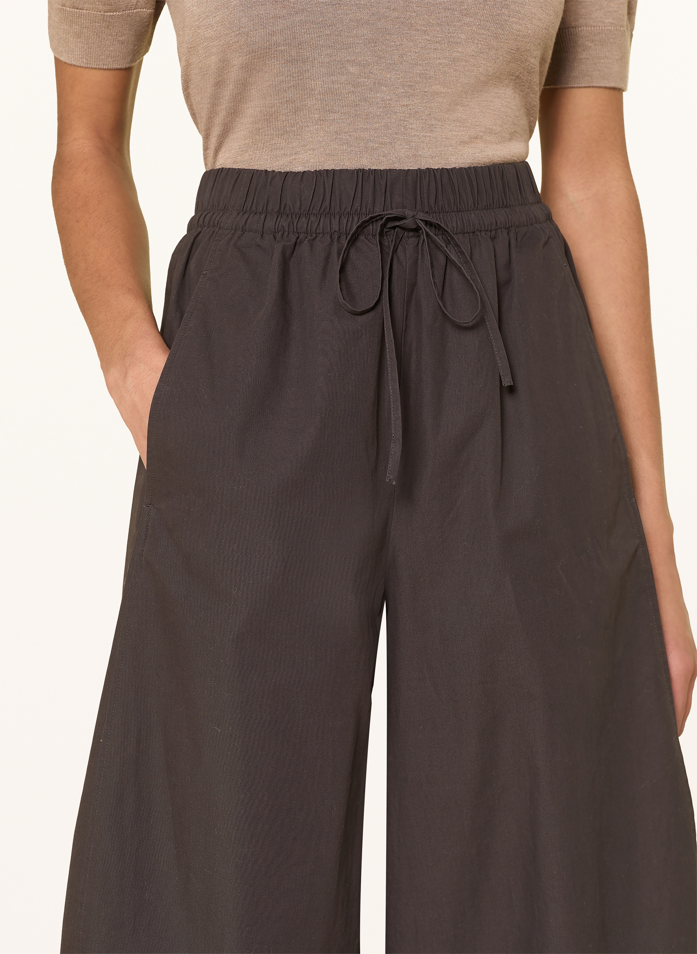 Thumbnail - Cos Marlenehose braun