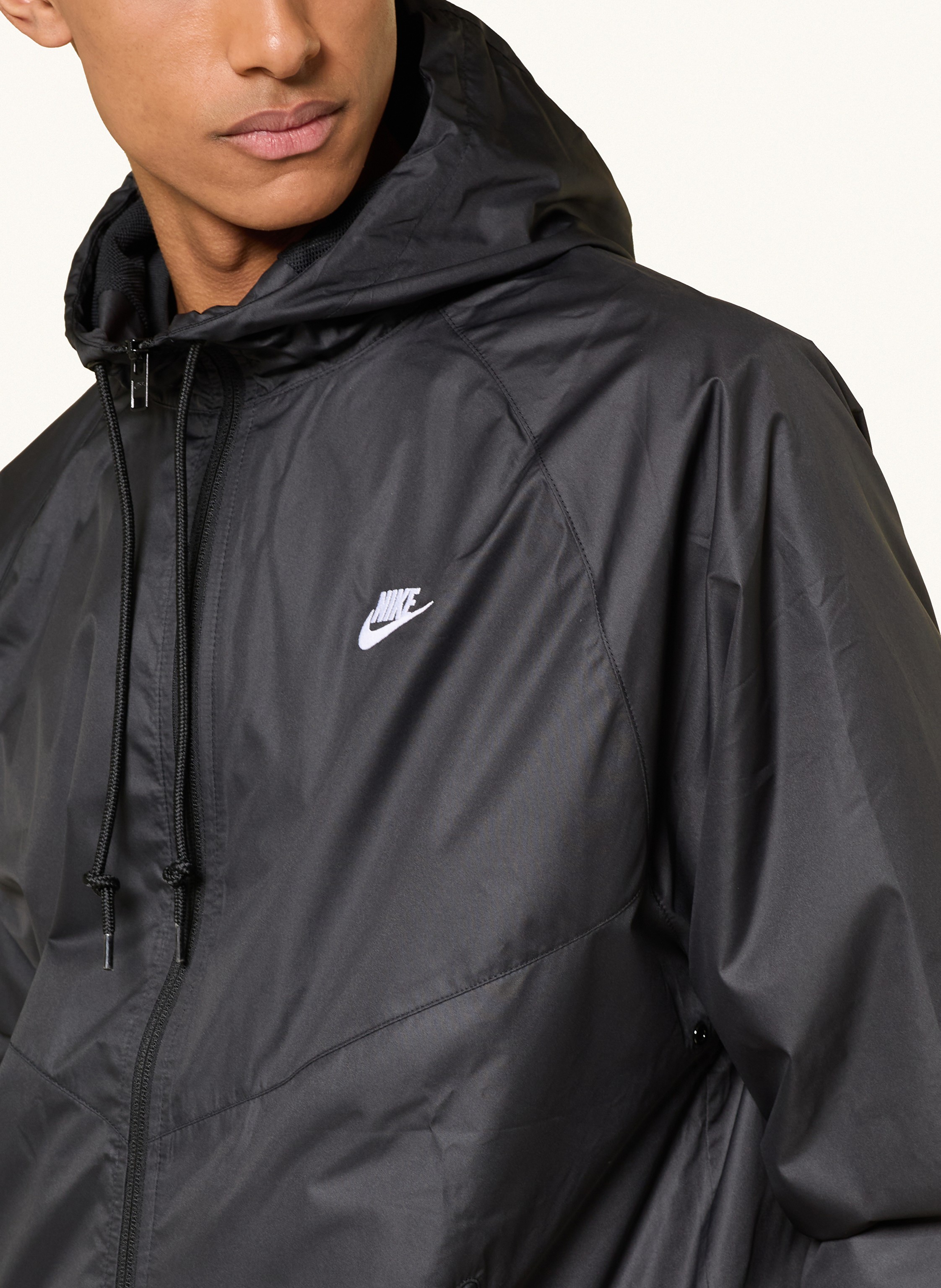 Thumbnail - Nike Funktionsjacke Windrunner schwarz