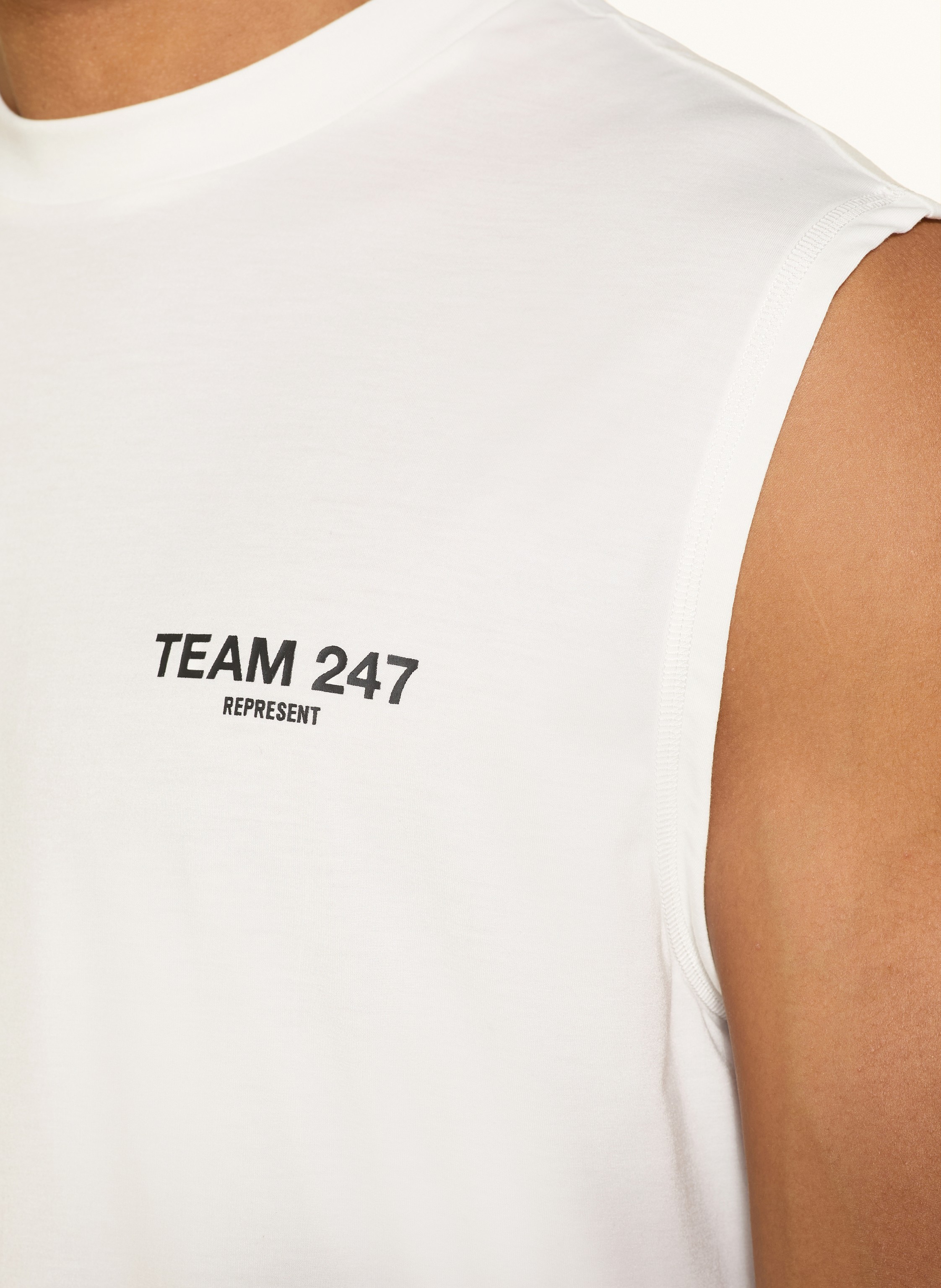 Thumbnail - 247 Represent Top weiss