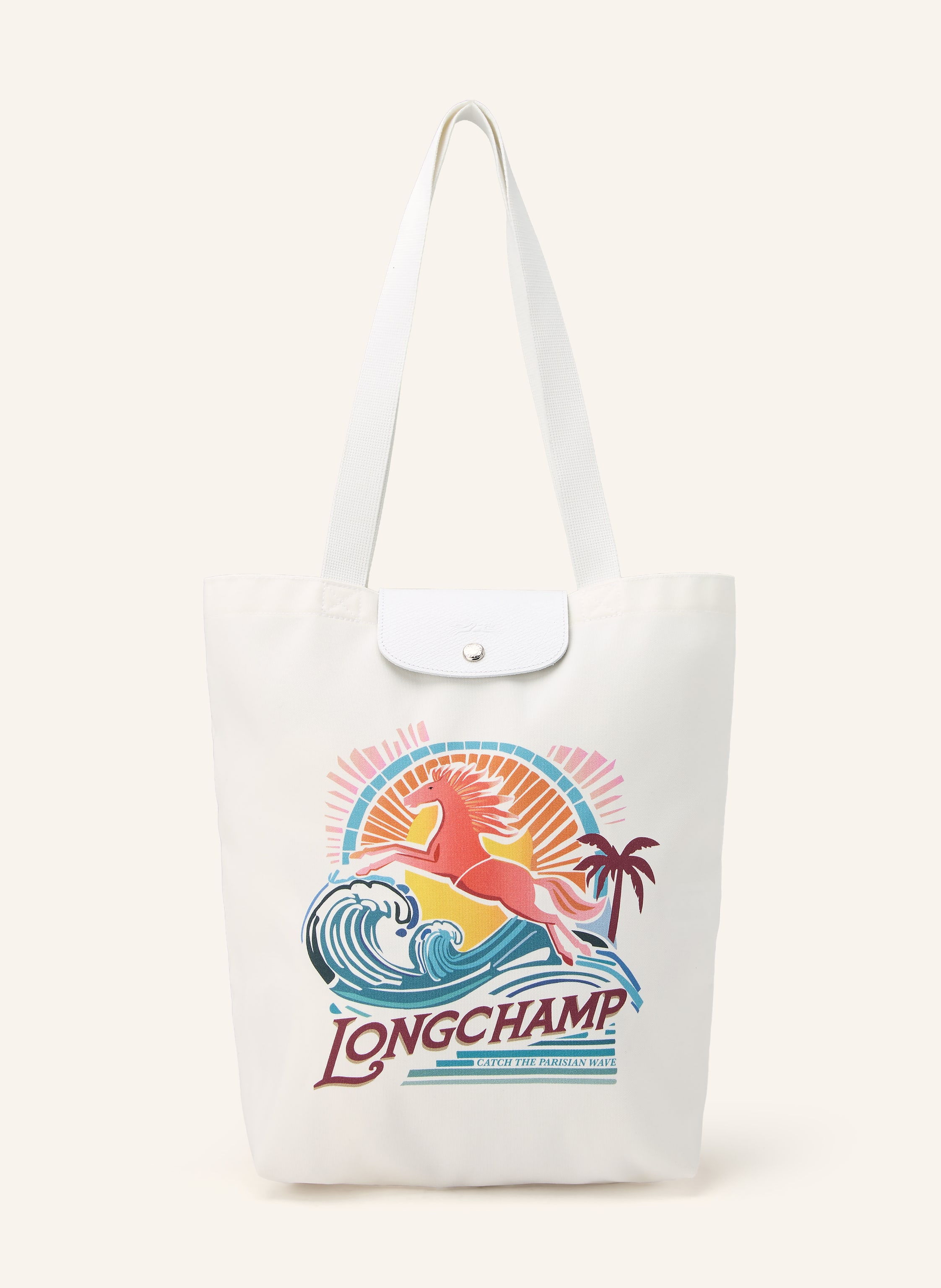 Longchamp Ein Steckfach. Zwei Tragegriffe. Druckknopf. Überschlag. Innen ein Hauptfach. Label-Details. Canvas. Leder mit Struktur. Lederdetails. Motiv-Print Medium in weiss / silber