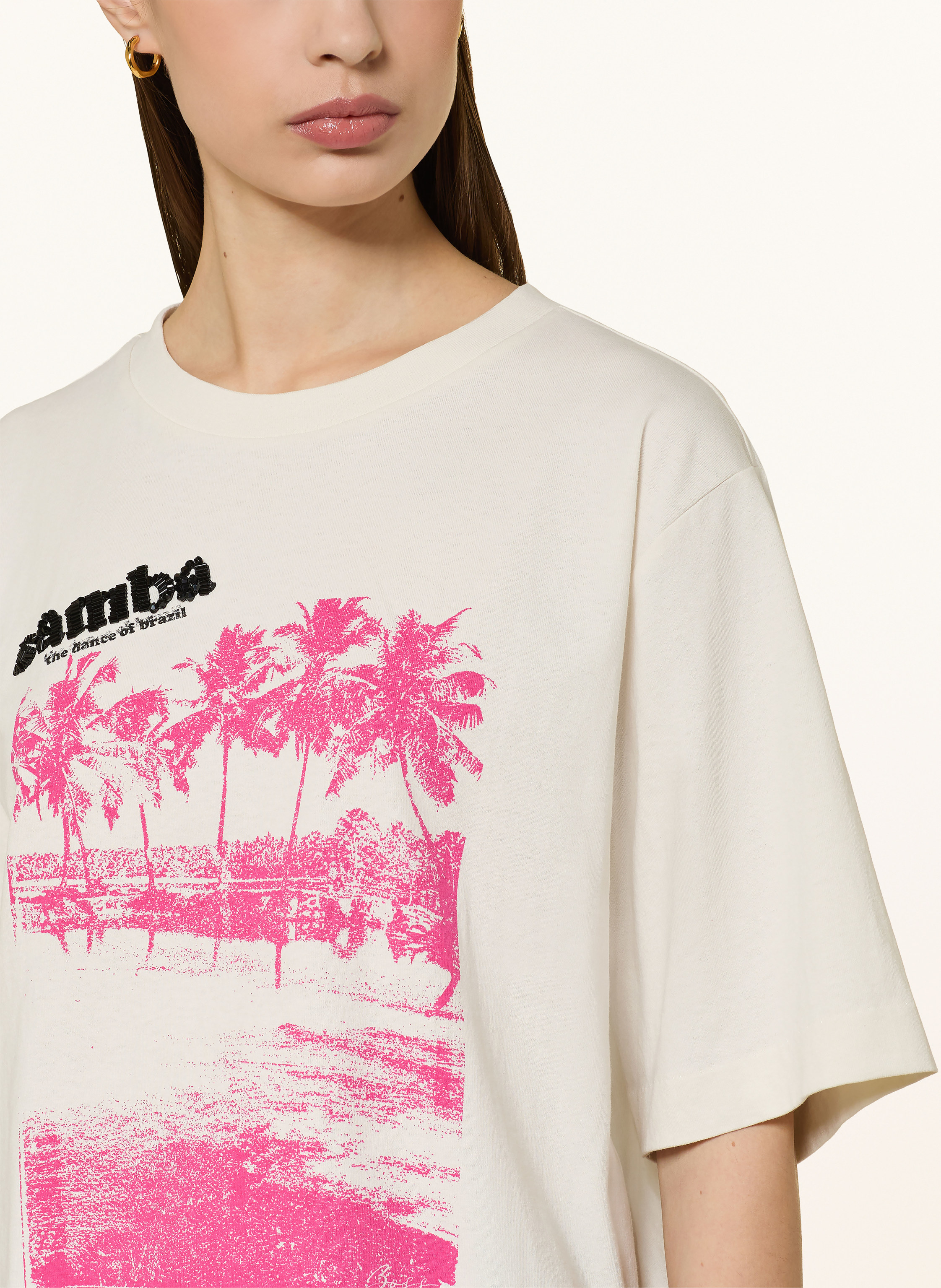 Thumbnail - Boss T-Shirt Eregular Mit Schmuckperlen weiss