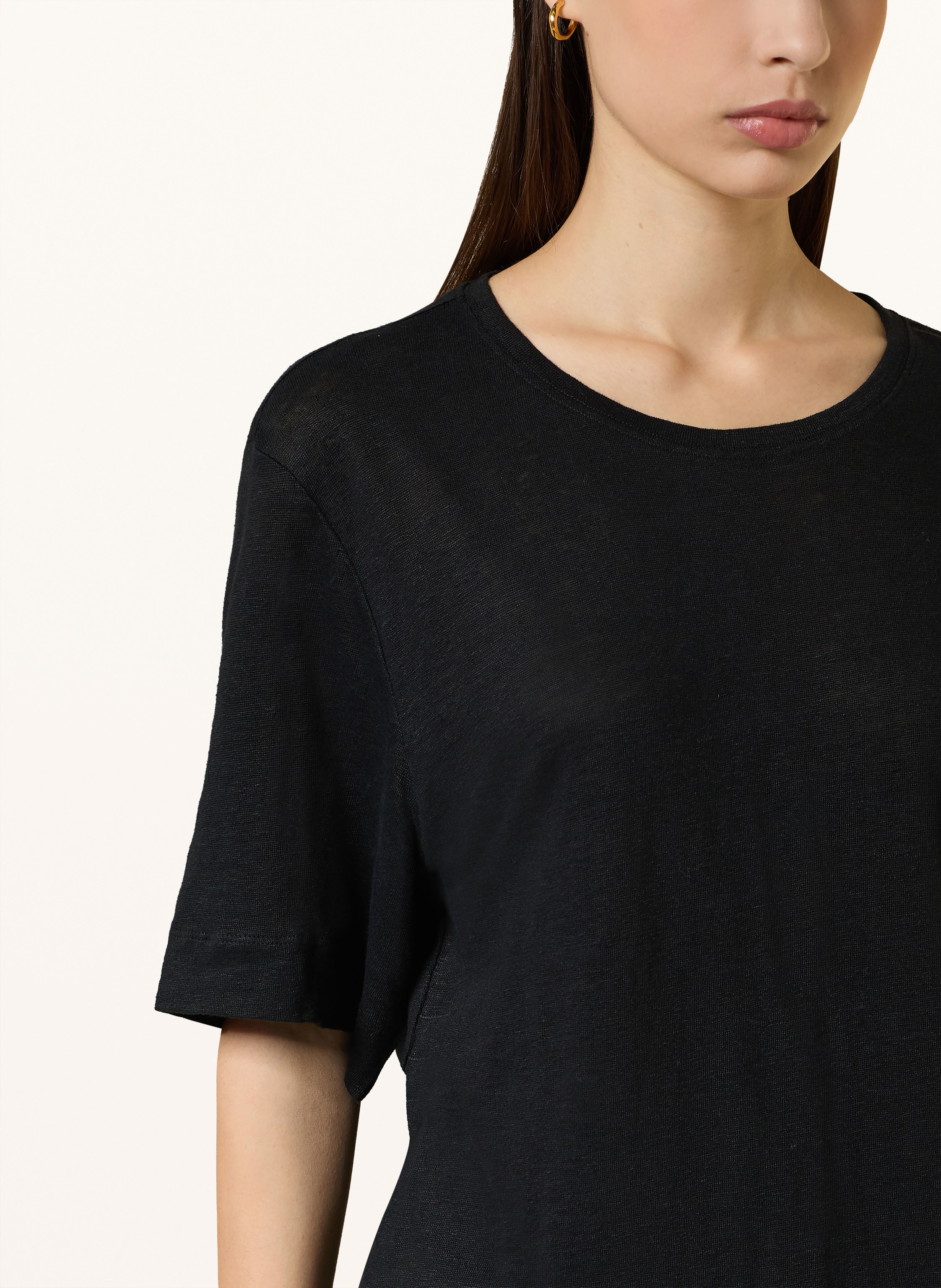 Thumbnail - Boss T-Shirt Emma Aus Leinen schwarz