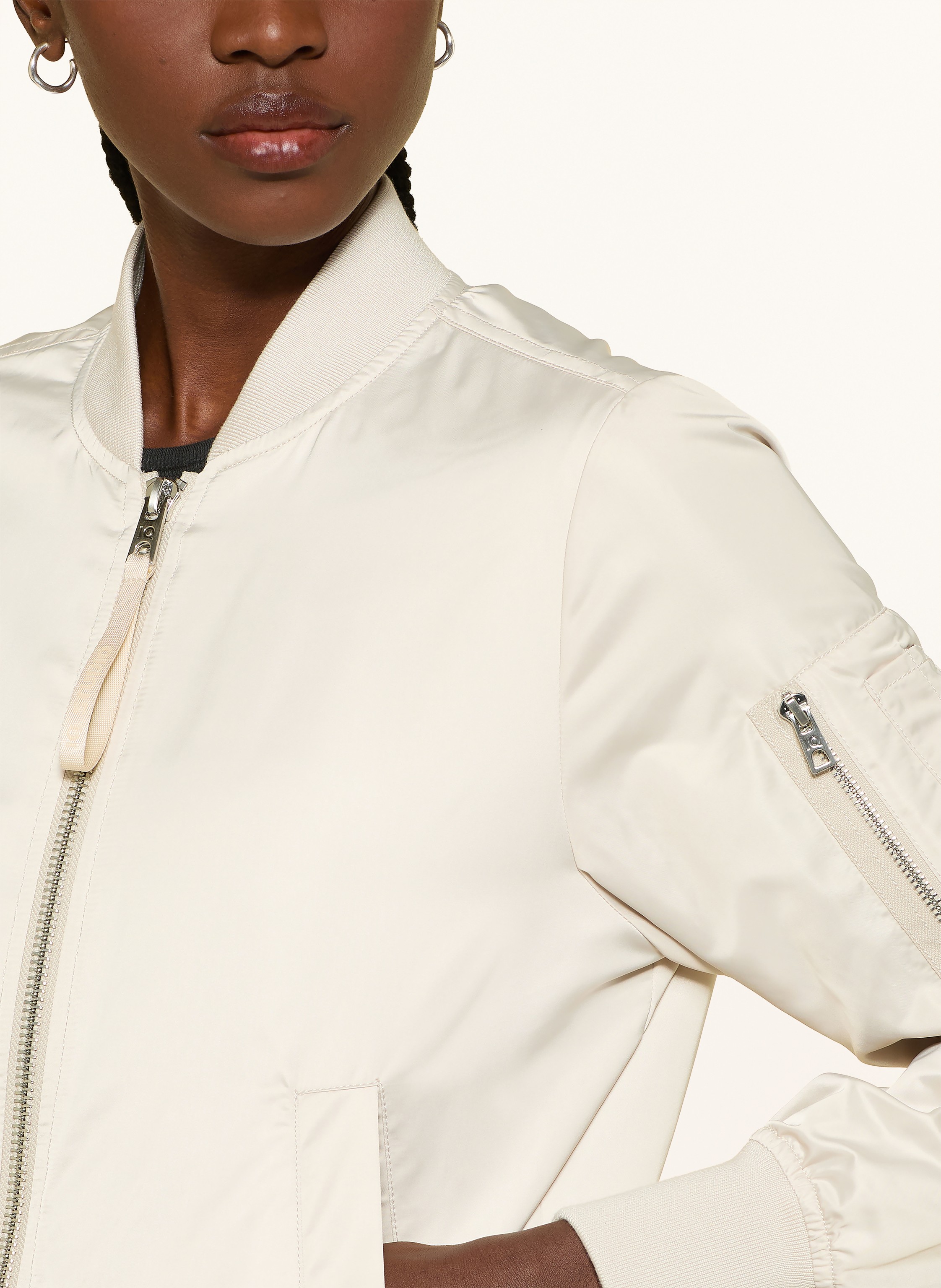 Thumbnail - Iq Studio Satinblouson beige