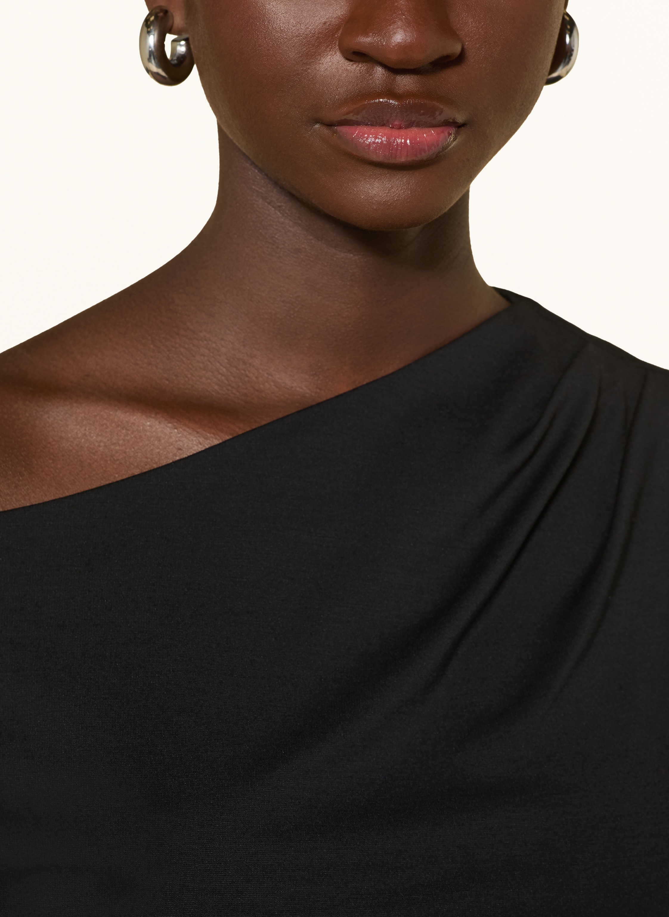 Thumbnail - Selected Femme One-Shoulder-Top schwarz