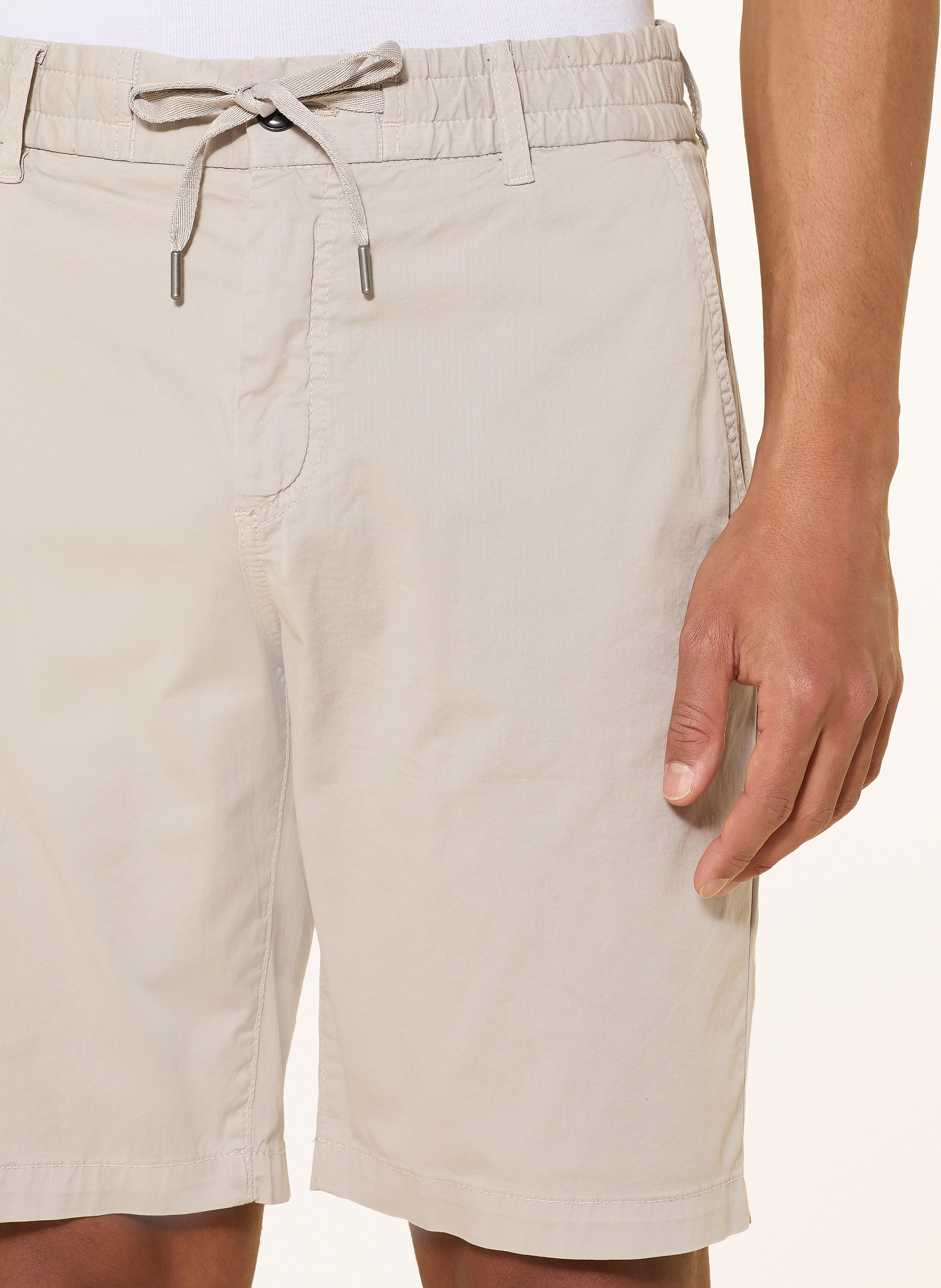 Thumbnail - Boss Chinoshorts Tapered Fit beige