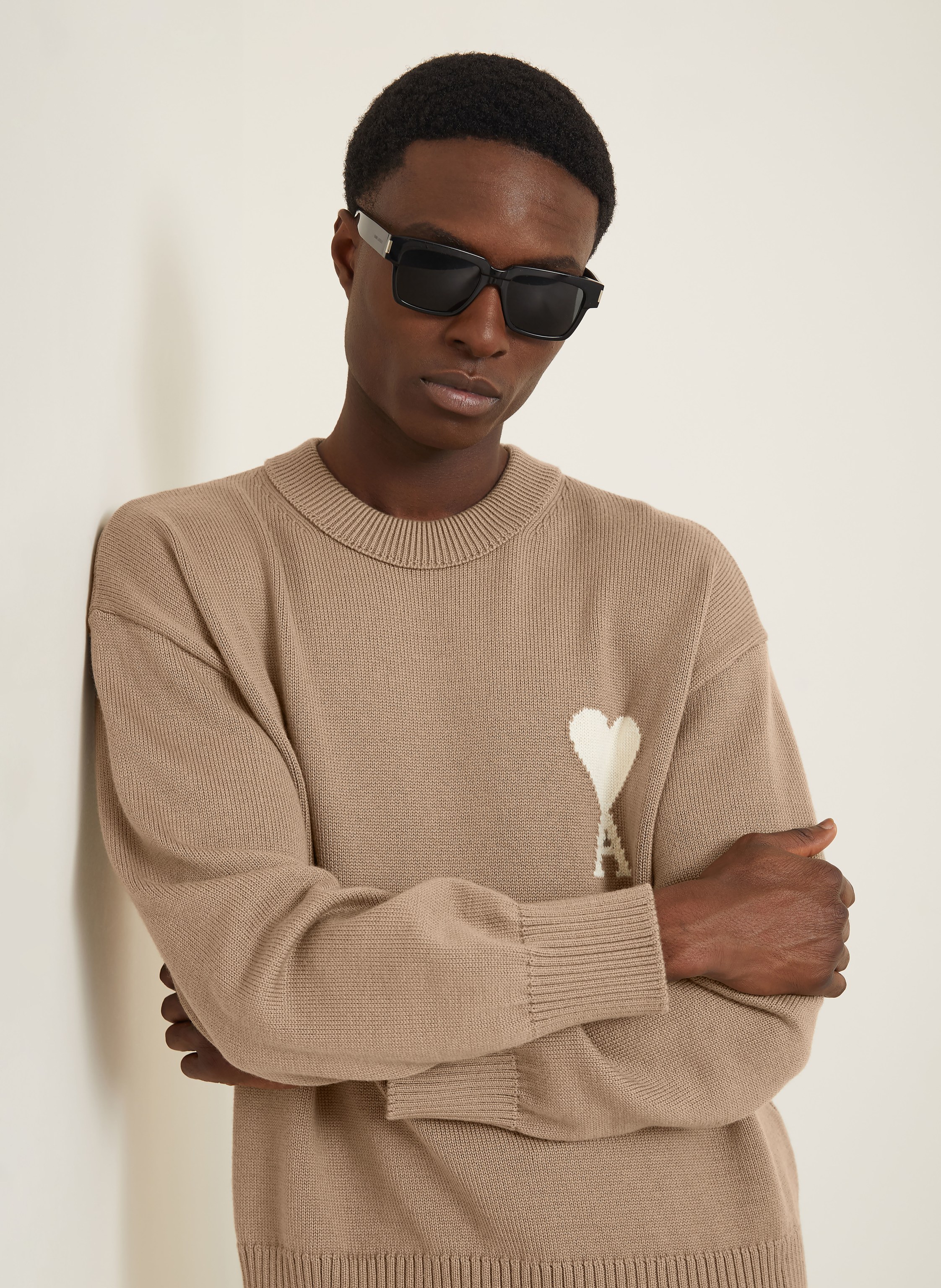 Thumbnail - Ami Paris Pullover beige