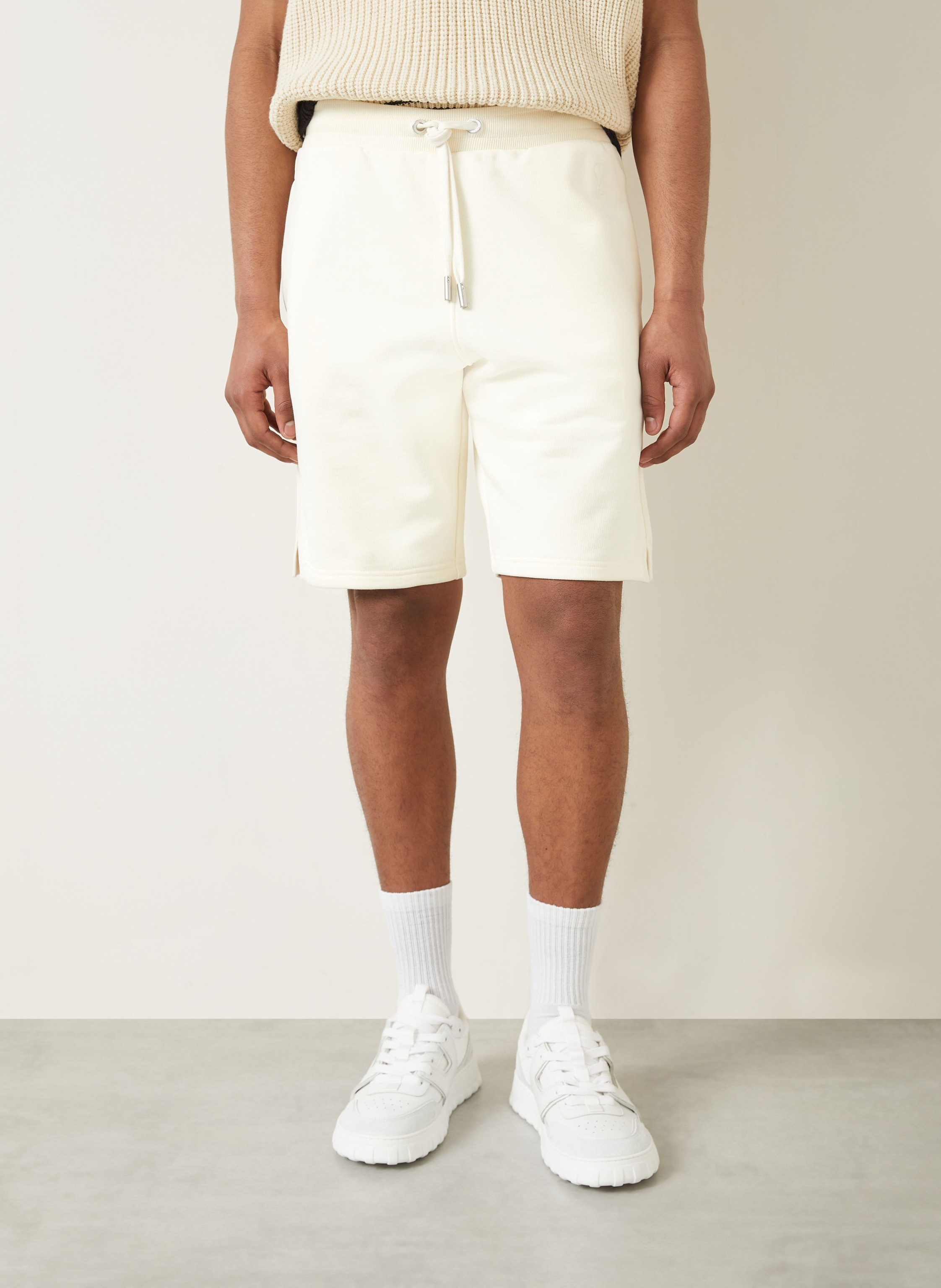 Thumbnail - Ami Paris Sweatshorts beige
