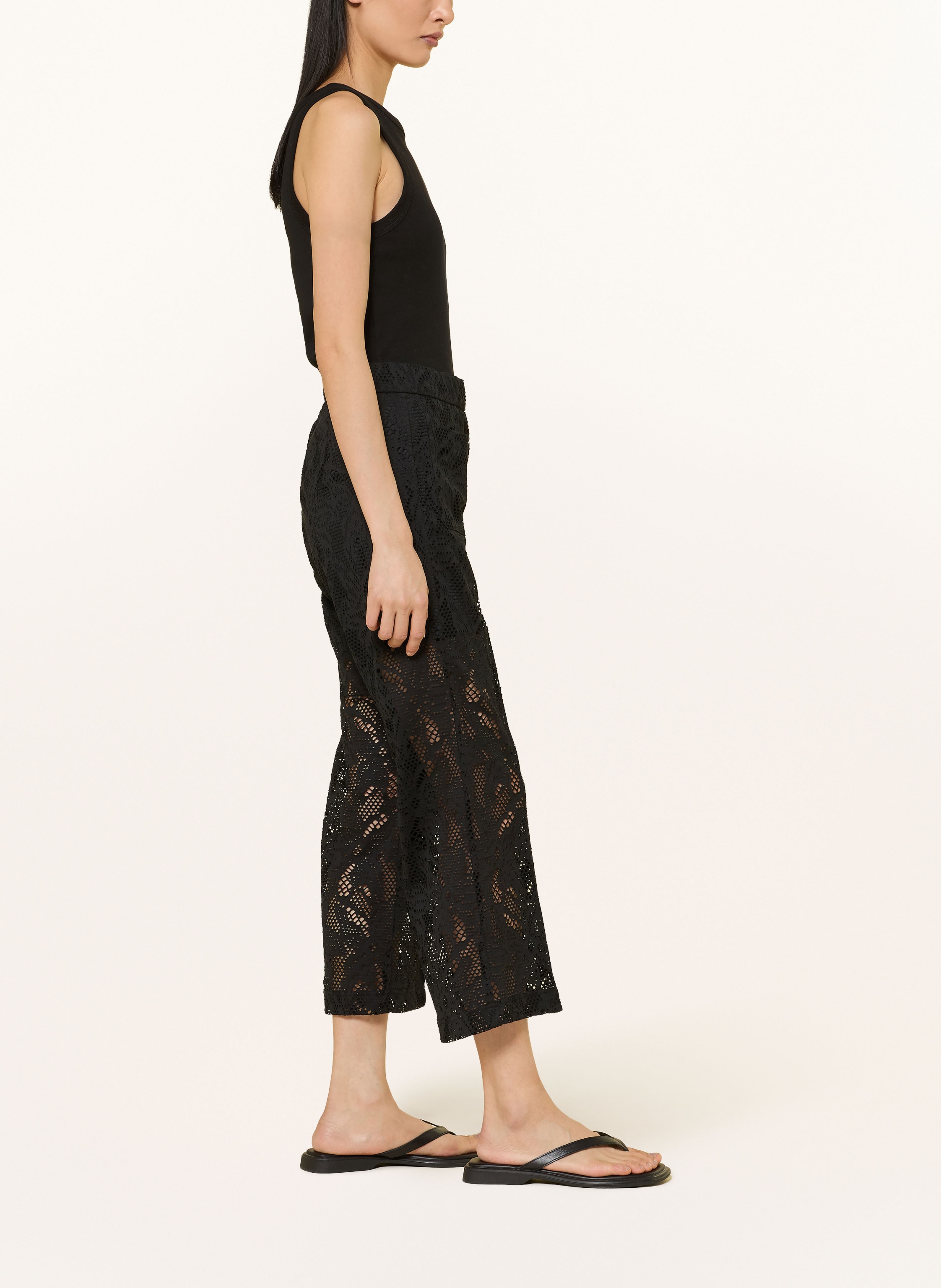 Thumbnail - Mason's Hose Aus Lochspitze schwarz