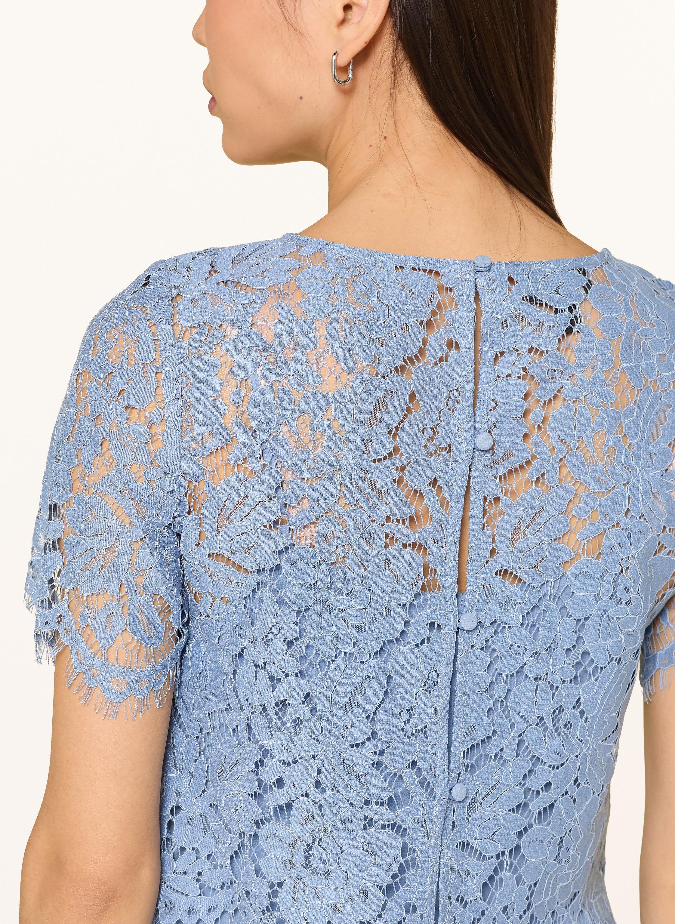 Thumbnail - Apart Set: Abendkleid Und Blusenshirt Aus Spitze blau