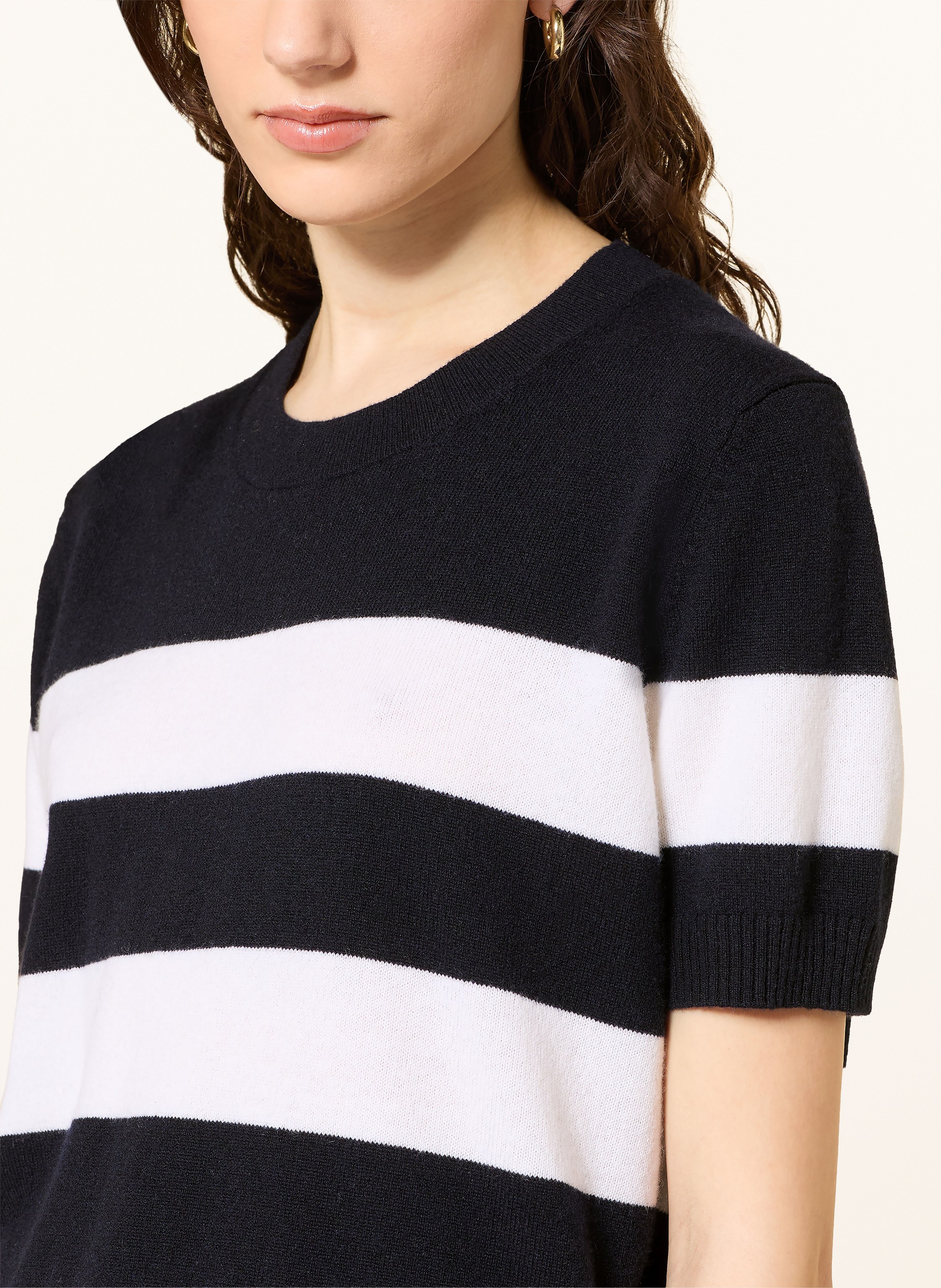 Thumbnail - Allude Cashmere-Pullover blau