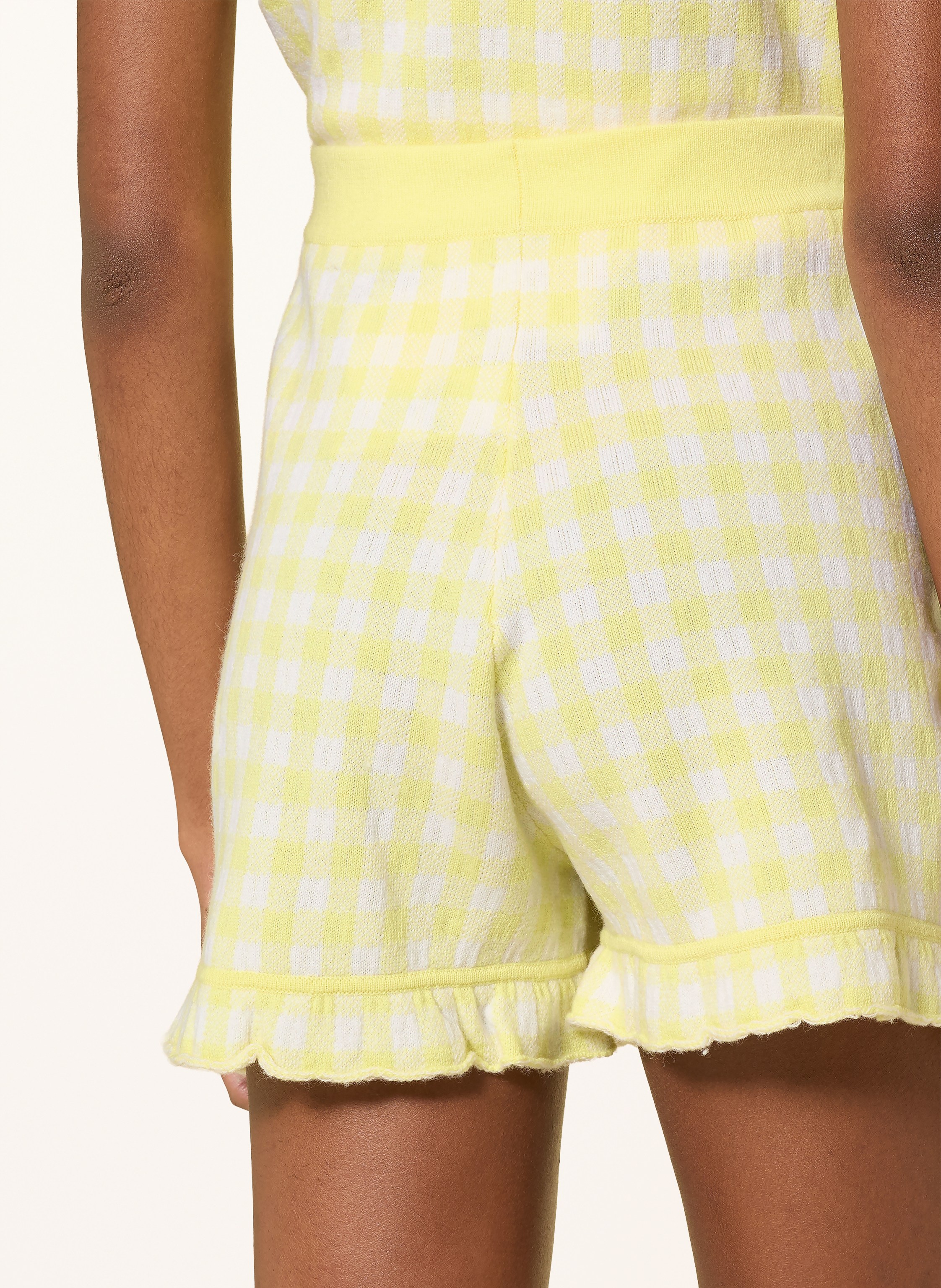 Thumbnail - Allude Strickshorts Mit Cashmere Und Rüschen gelb