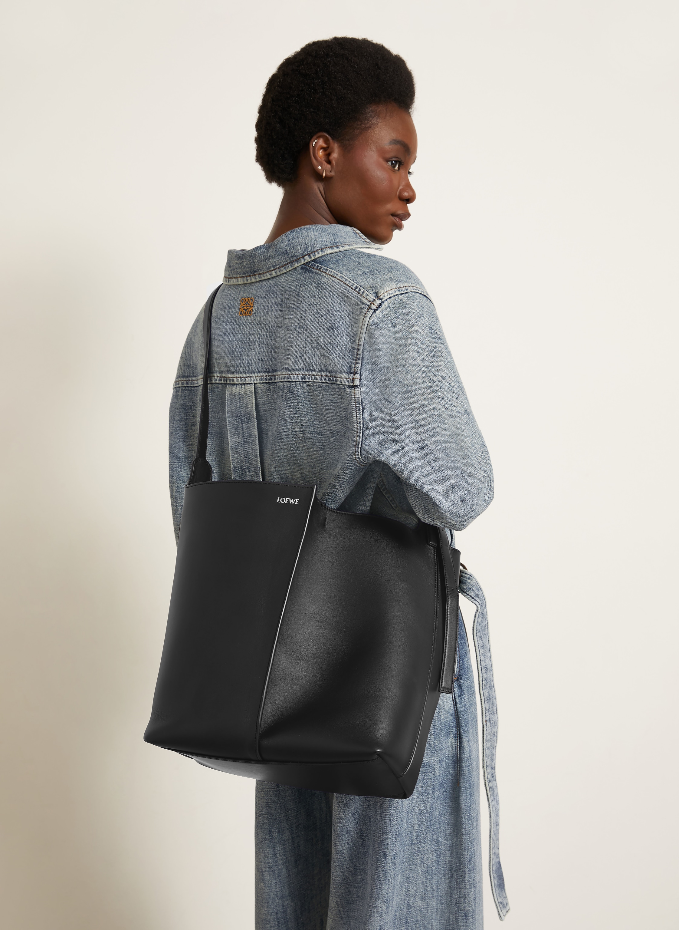 Thumbnail - Loewe Beuteltasche Bilbao Large schwarz