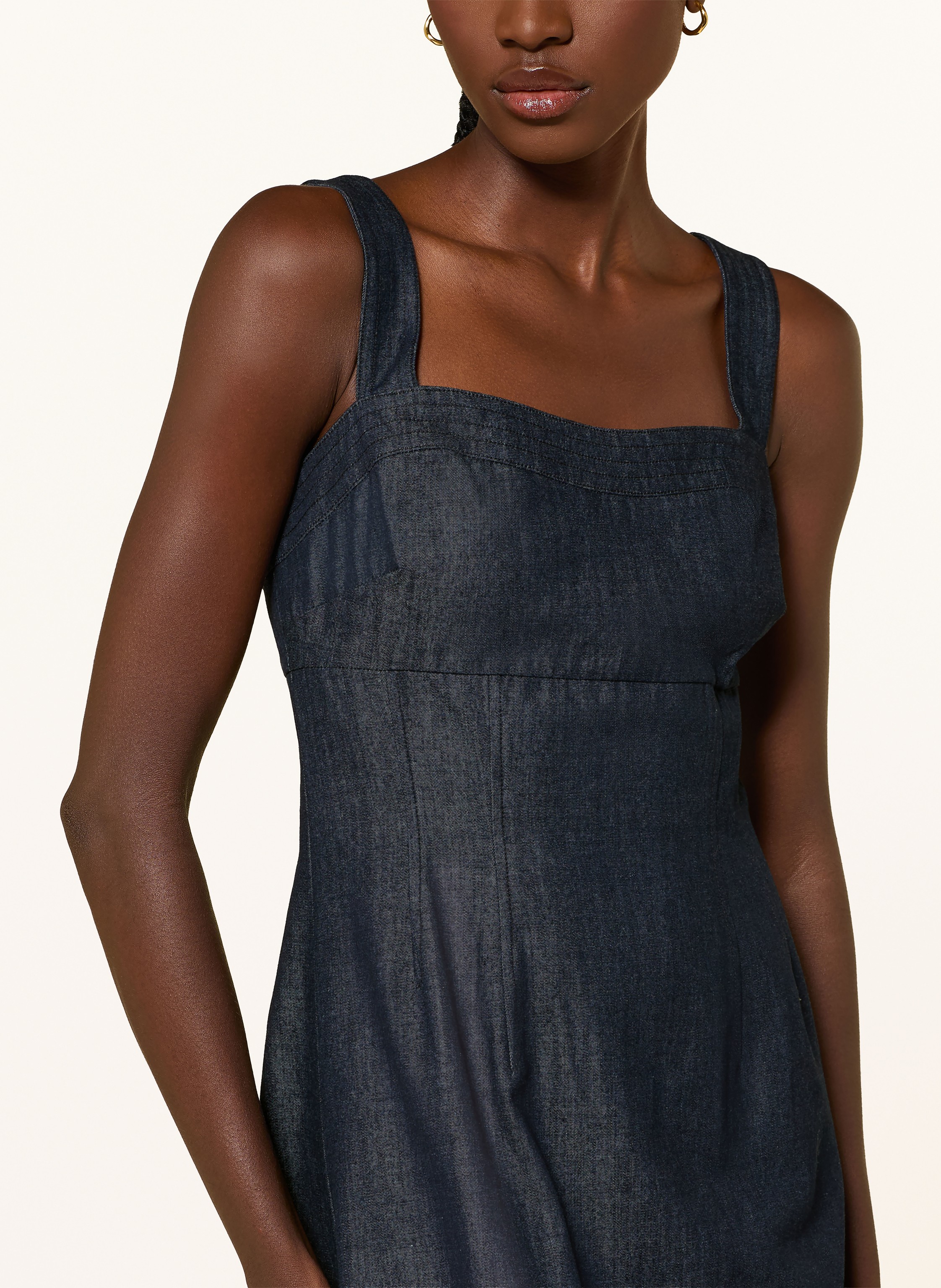 Thumbnail - Veronica Beard Kleid Rosaura In Jeansoptik Mit Lochspitze blau