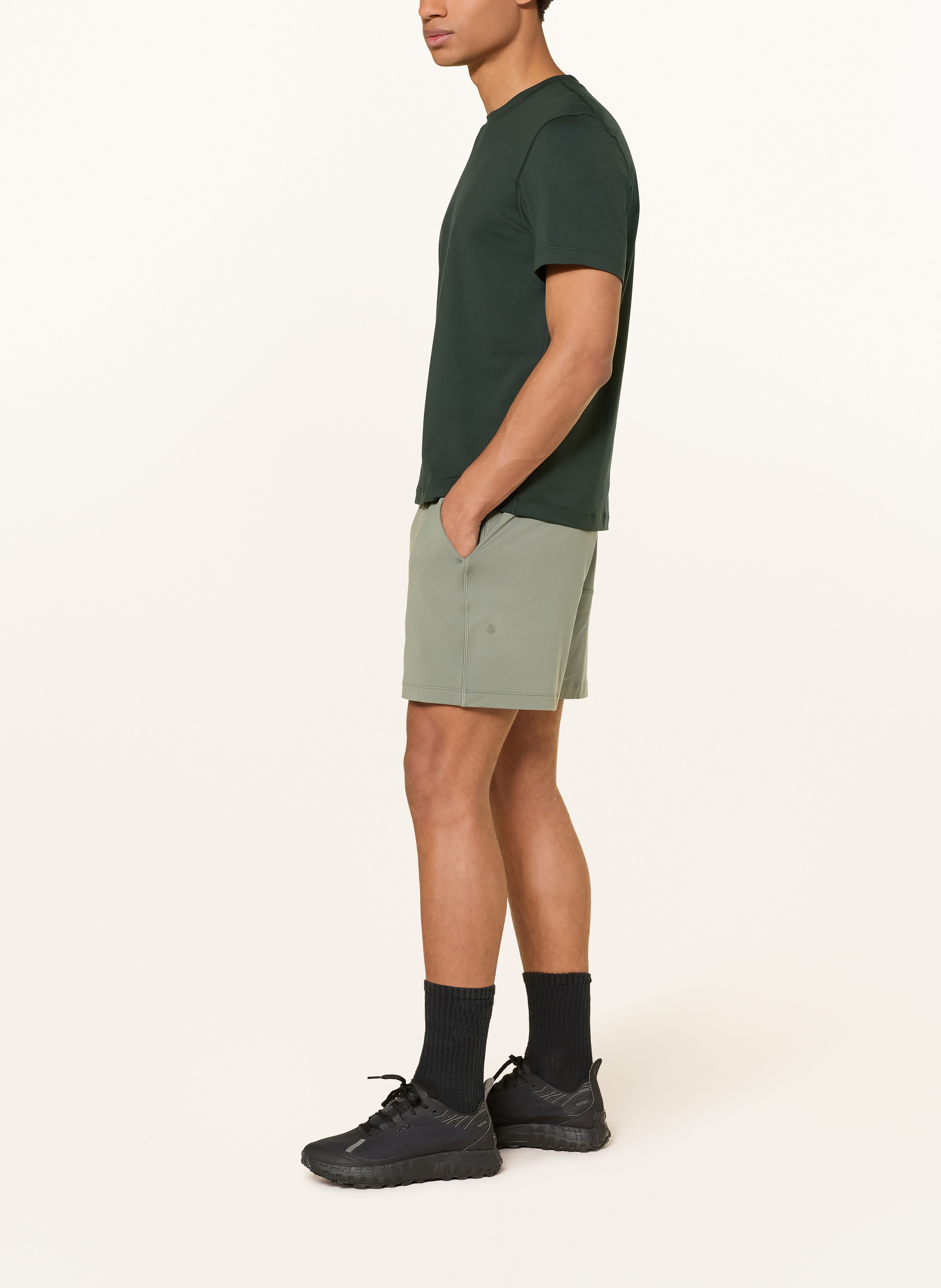 Thumbnail - Lululemon Jerseyshorts Soft Jersey Short 5in gruen