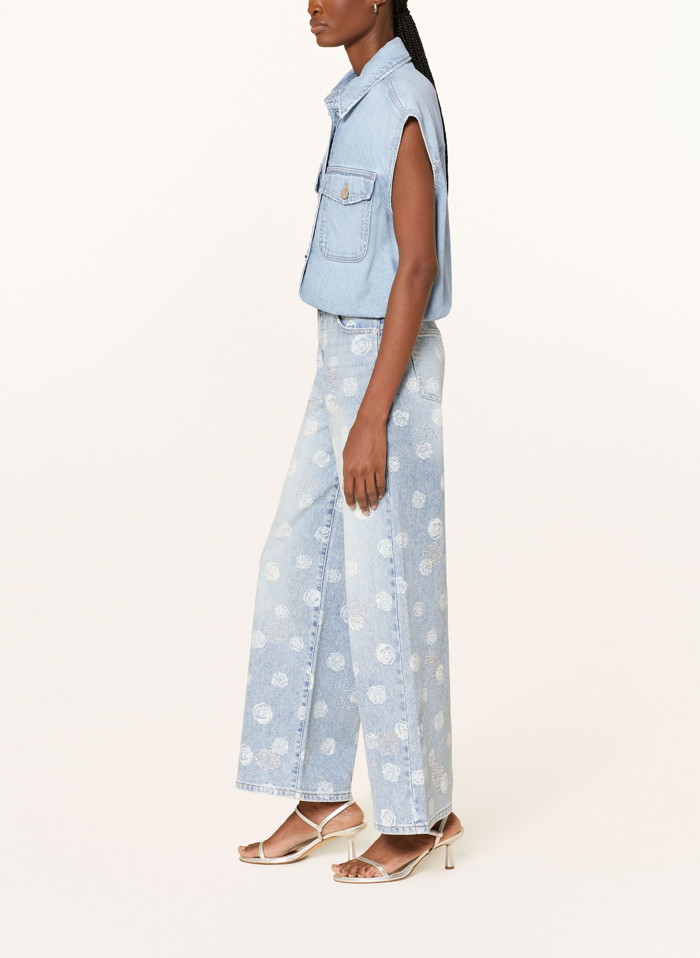 Thumbnail - Miss Goodlife Flared Jeans Mit Schmucksteinen blau