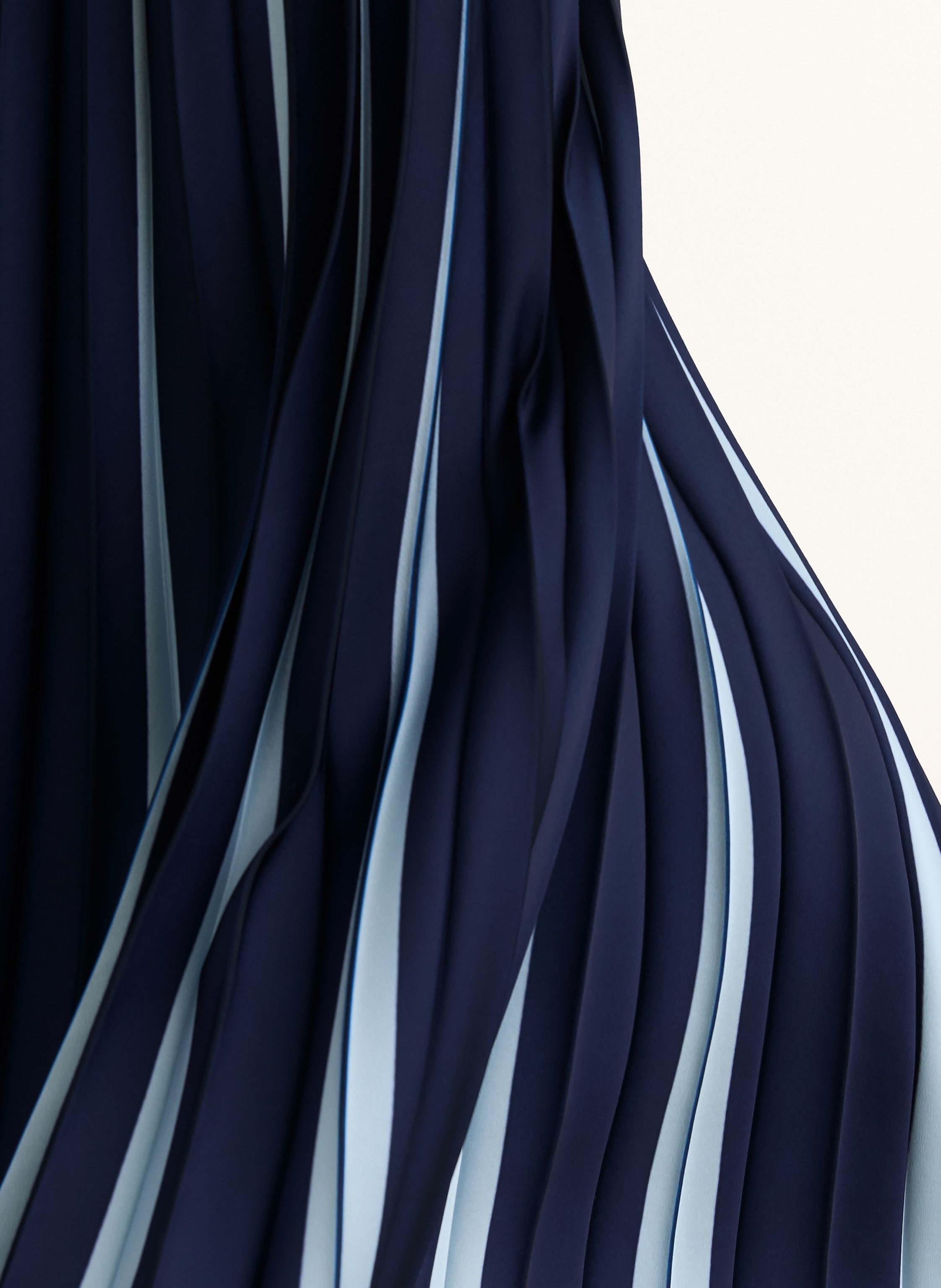 Thumbnail - Reiss Plisseerock Serena blau