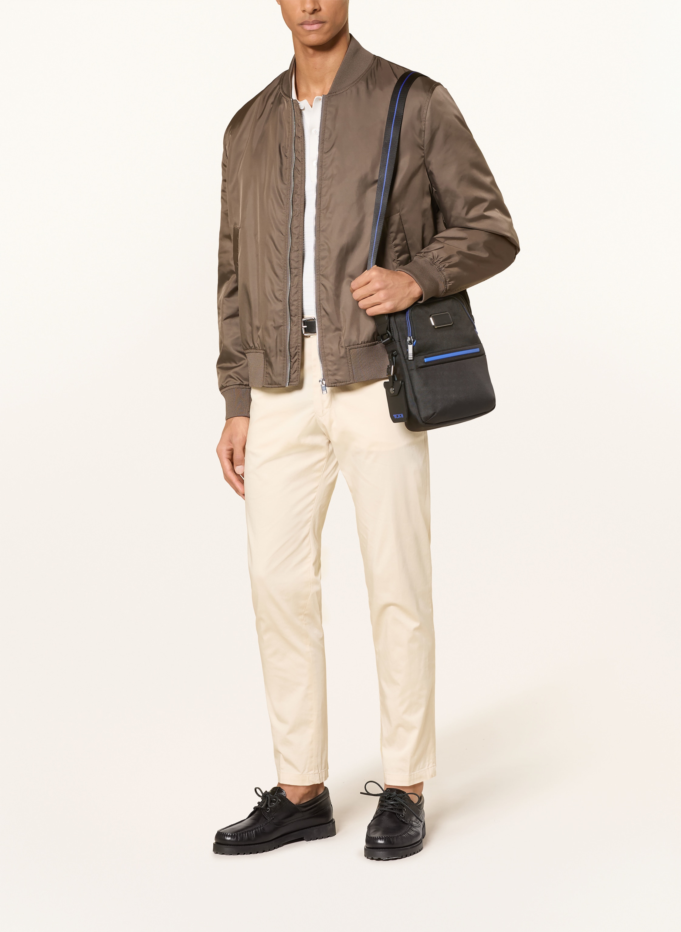 Thumbnail - Tumi Alpha Umhängetasche Medium schwarz