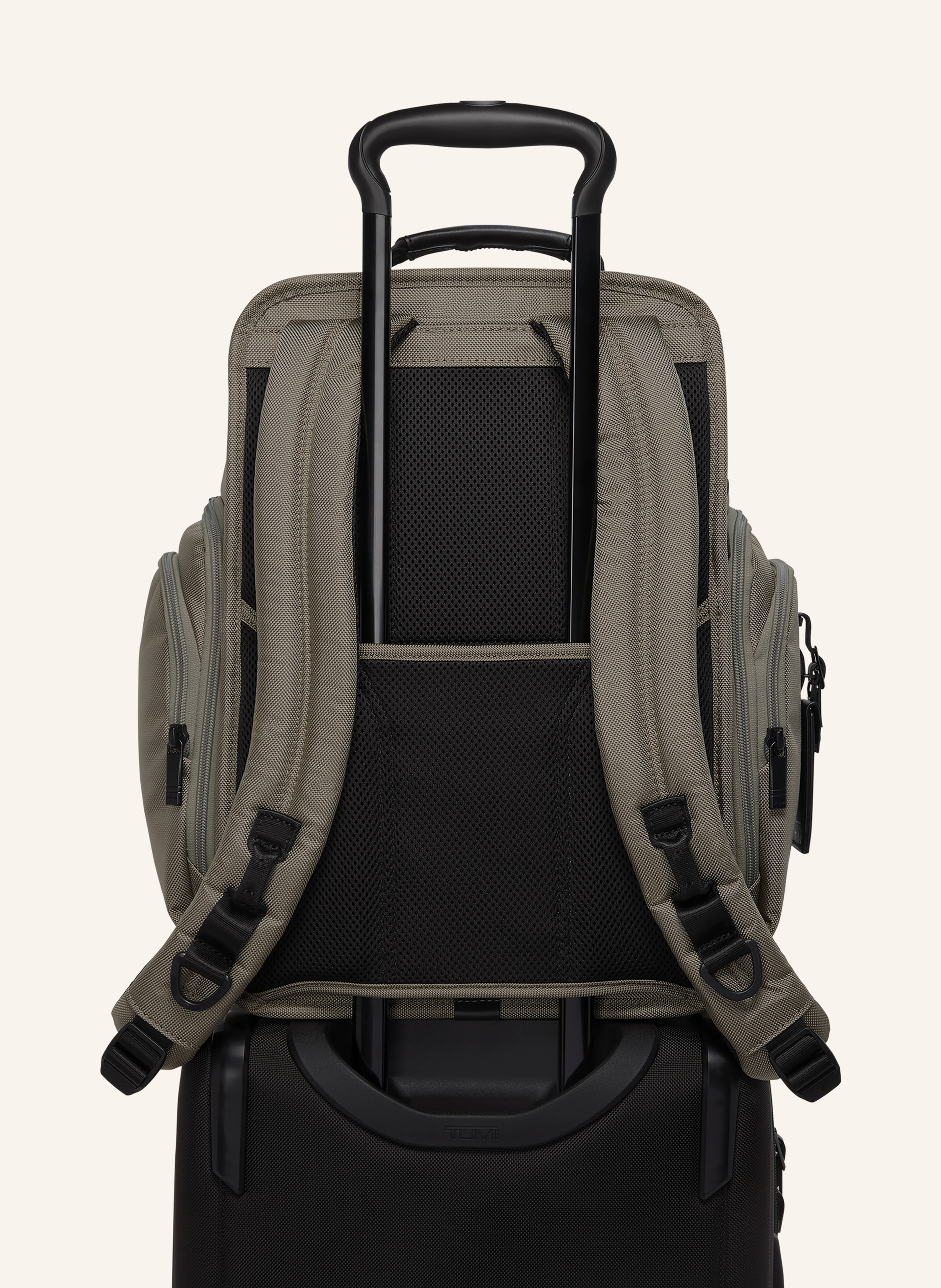 Thumbnail - Tumi Alpha Rucksack Brief Pack Mit Laptop-Fach grau