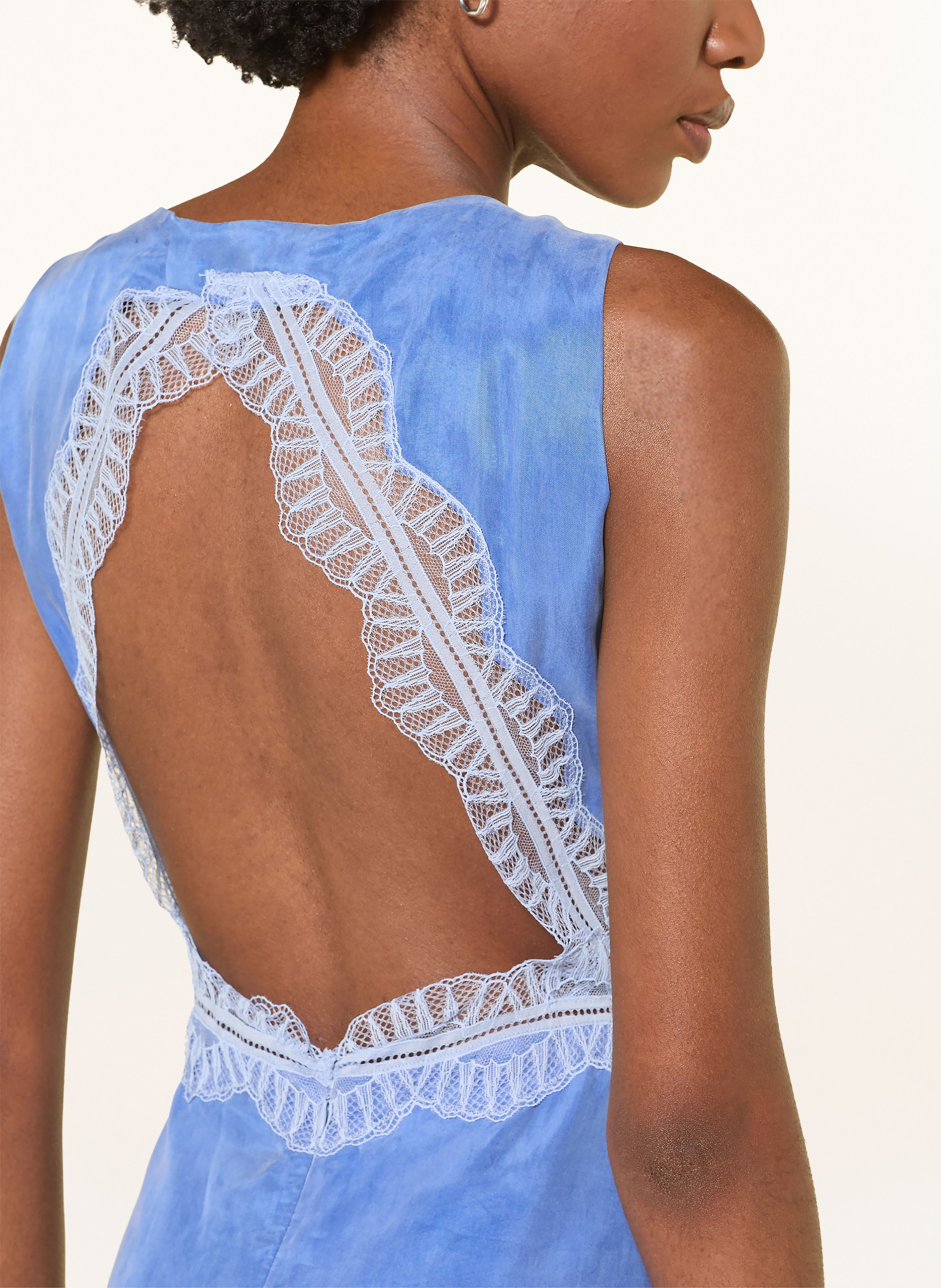 Thumbnail - Claudie Pierlot Kleid Mit Spitze Und Rüschen blau