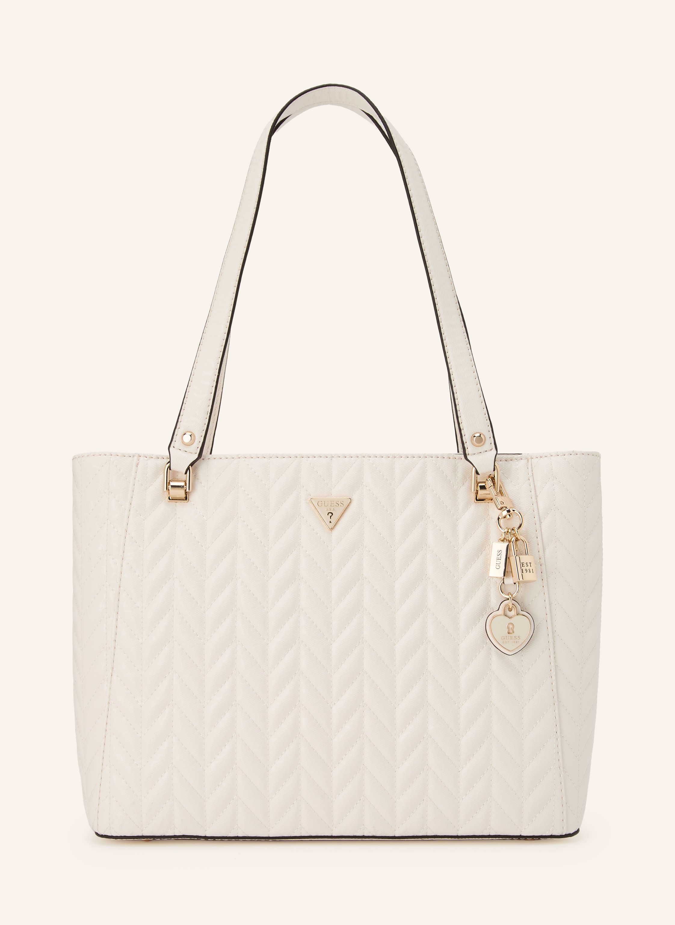 Guess Shopper Stacy Noel weiss