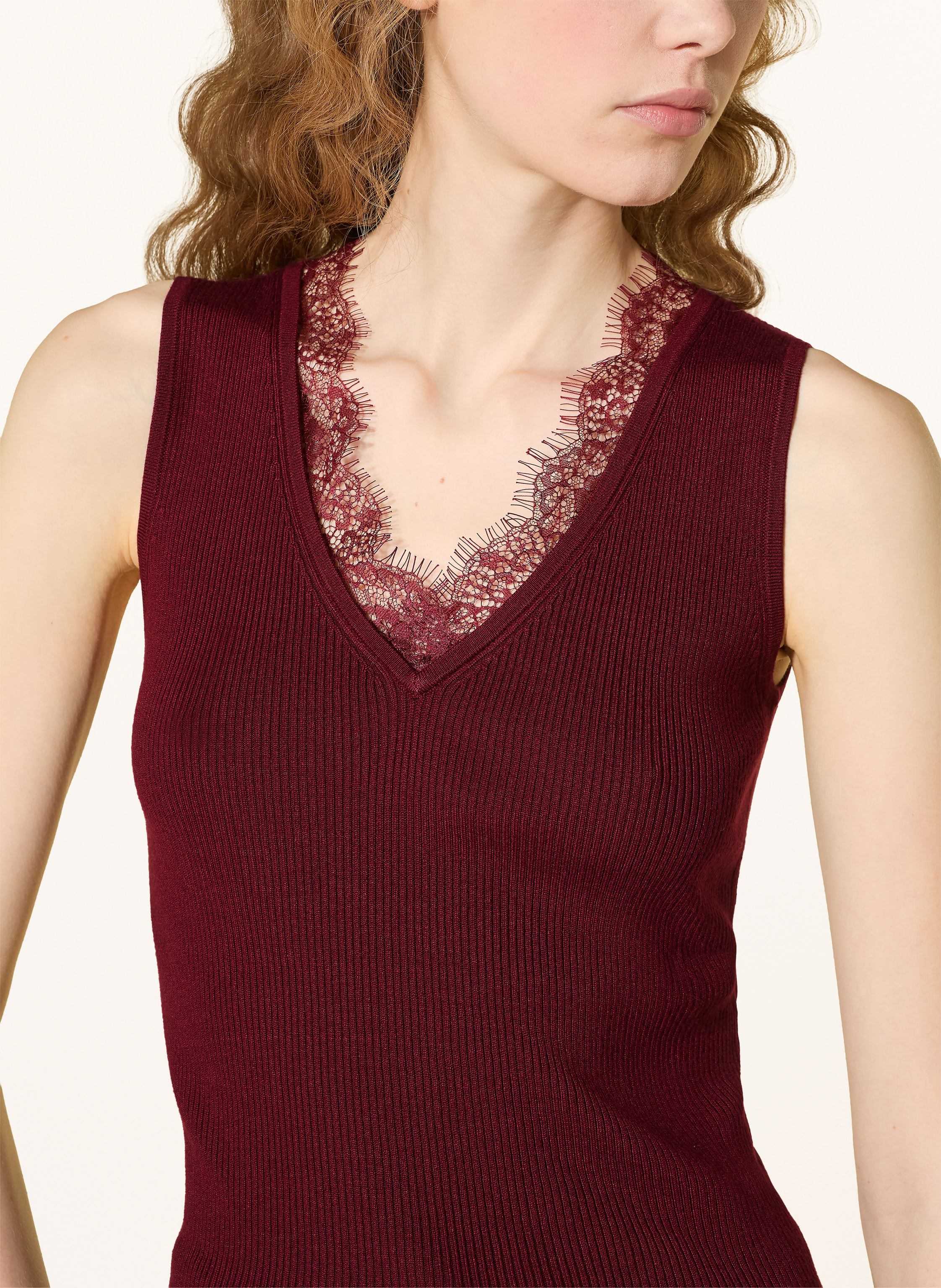 Darling Harbour Stricktop Mit Spitze rot – Bild 2