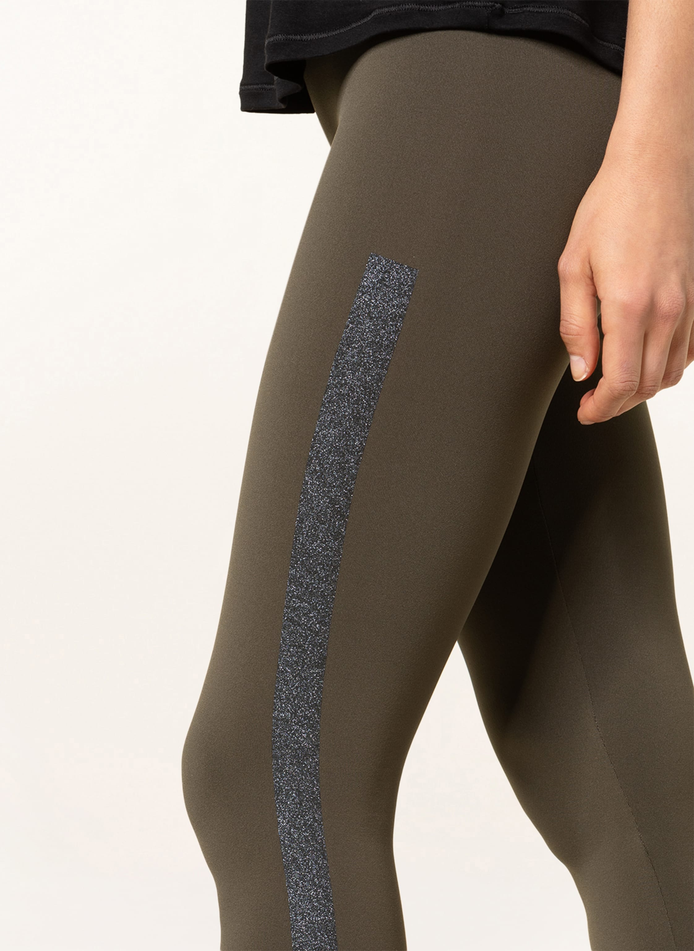 Falke Leggings Clean Intensity gruen – Bild 2