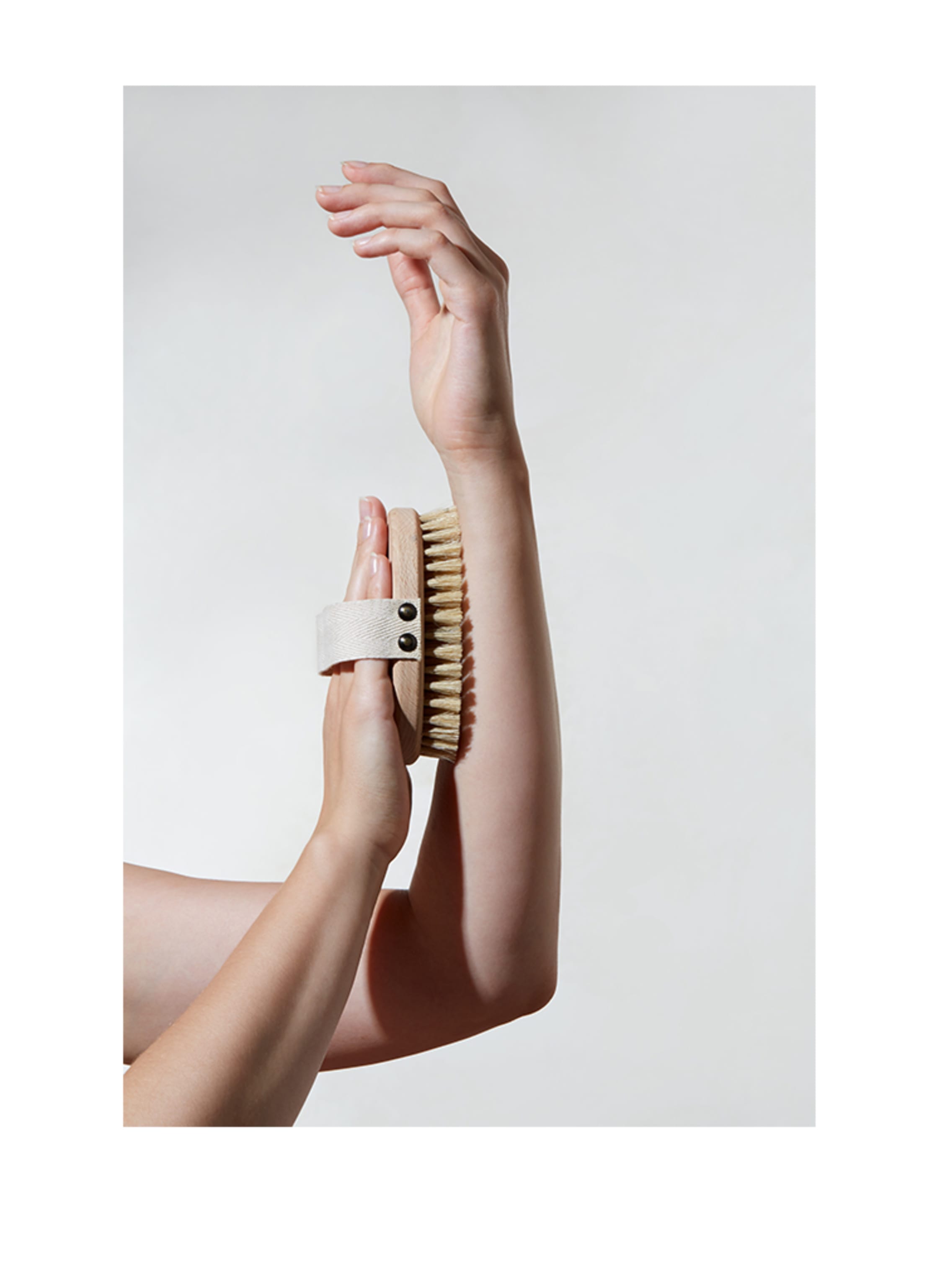 Thumbnail - Dr. Barbara Sturm Body Brush Medium Massagebürste für den Körper