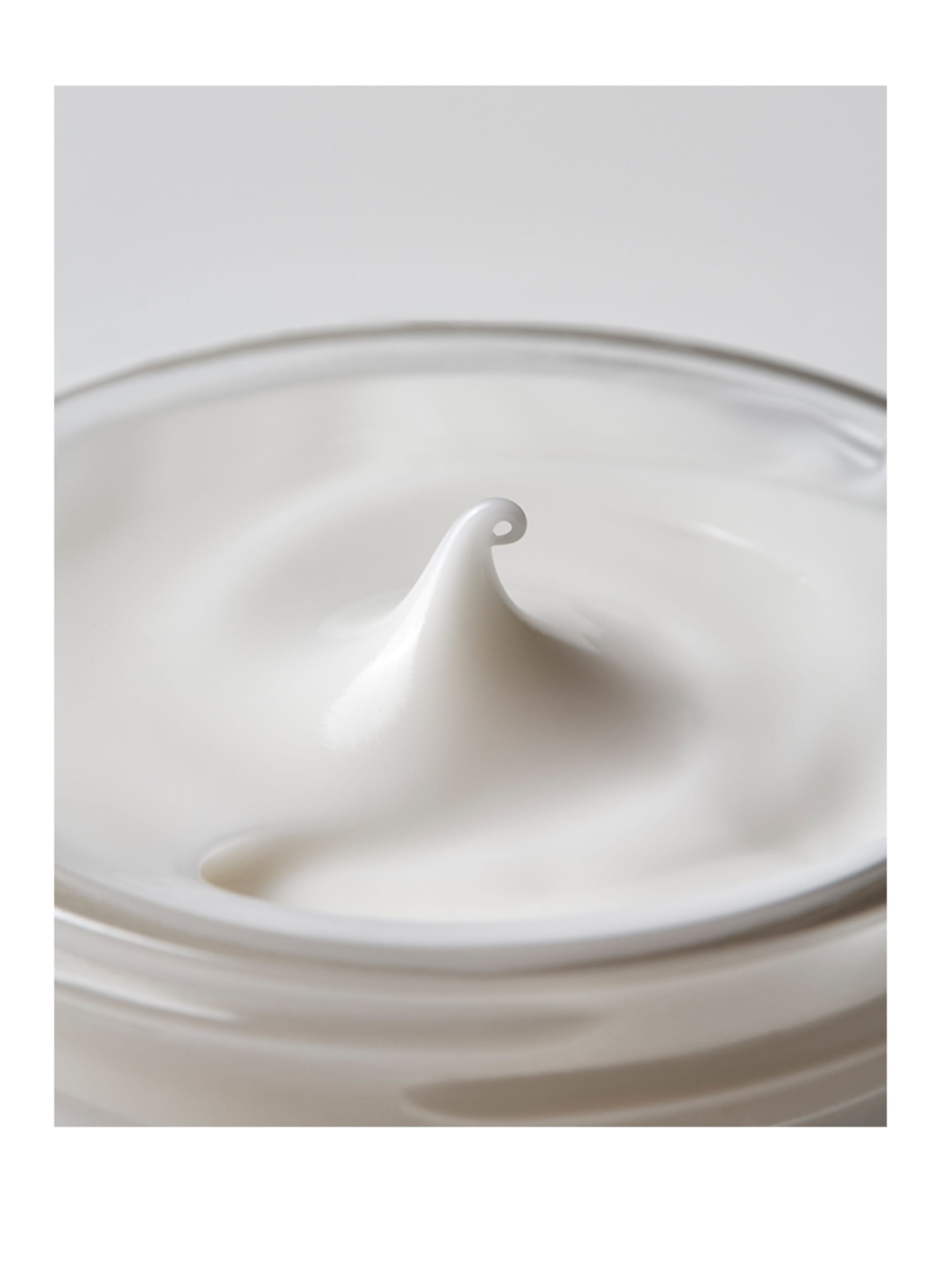 Thumbnail - Dr. Barbara Sturm Super Anti Aging Hals & Dekolleté Pflege 50 ml