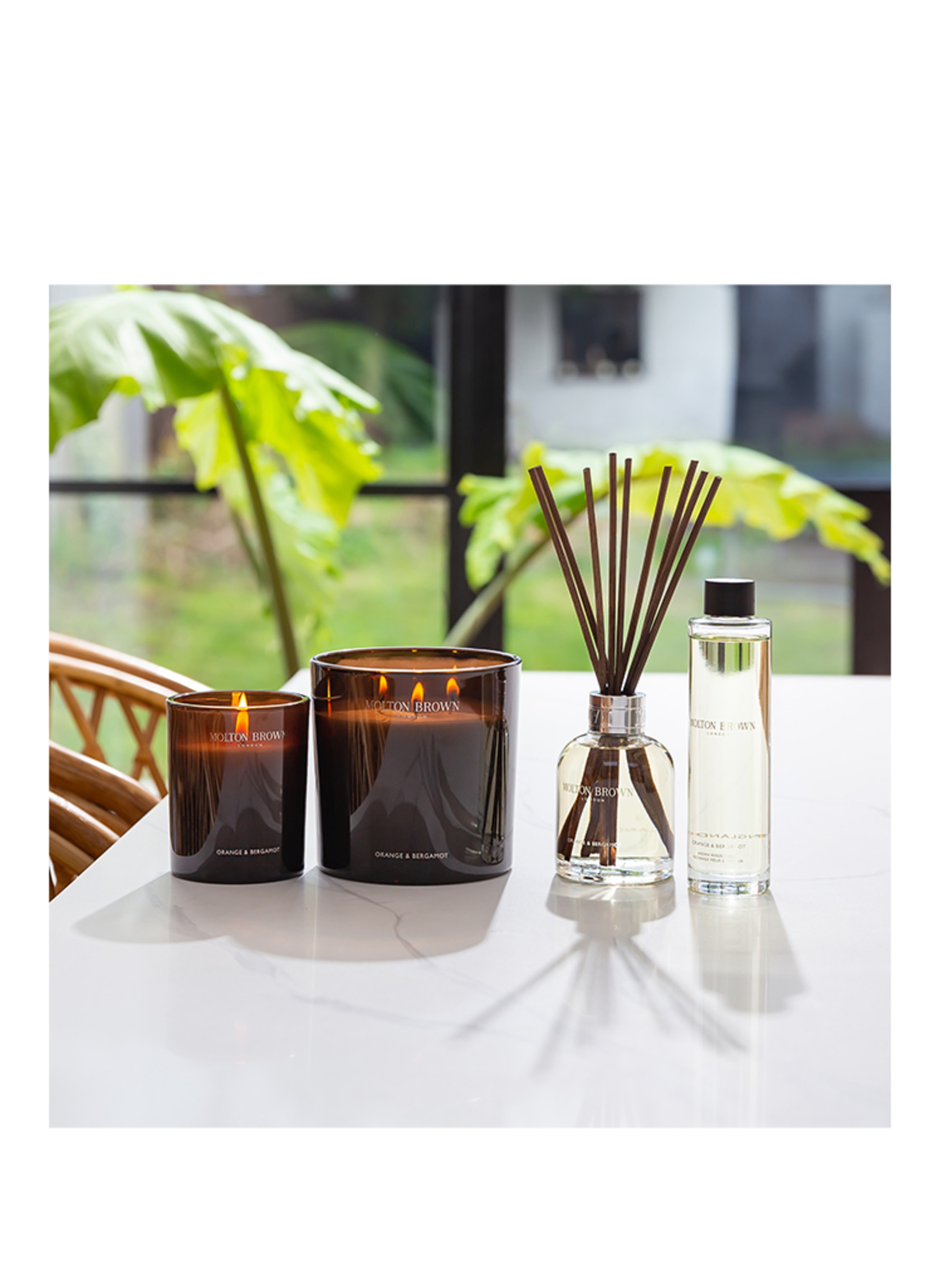 Thumbnail - Molton Brown Orange & Bergamot Duftkerze 190 g