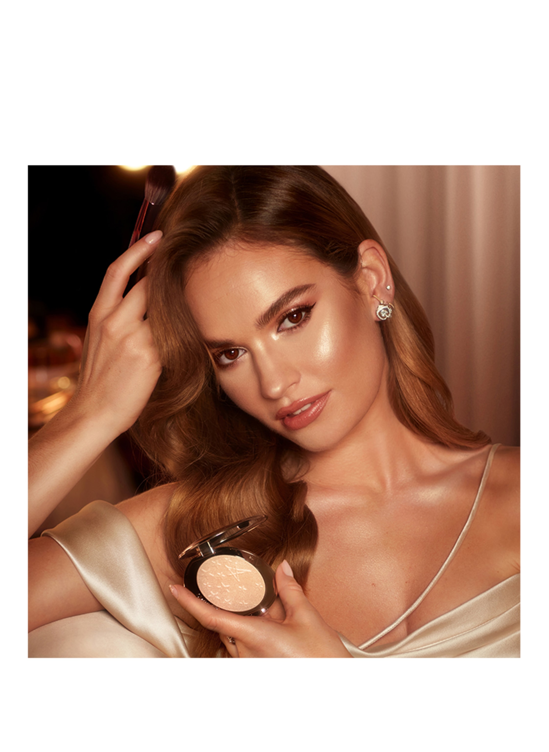 Thumbnail - Charlotte Tilbury Hollywood Glow Glide Face Architect Highlighter Highlighter