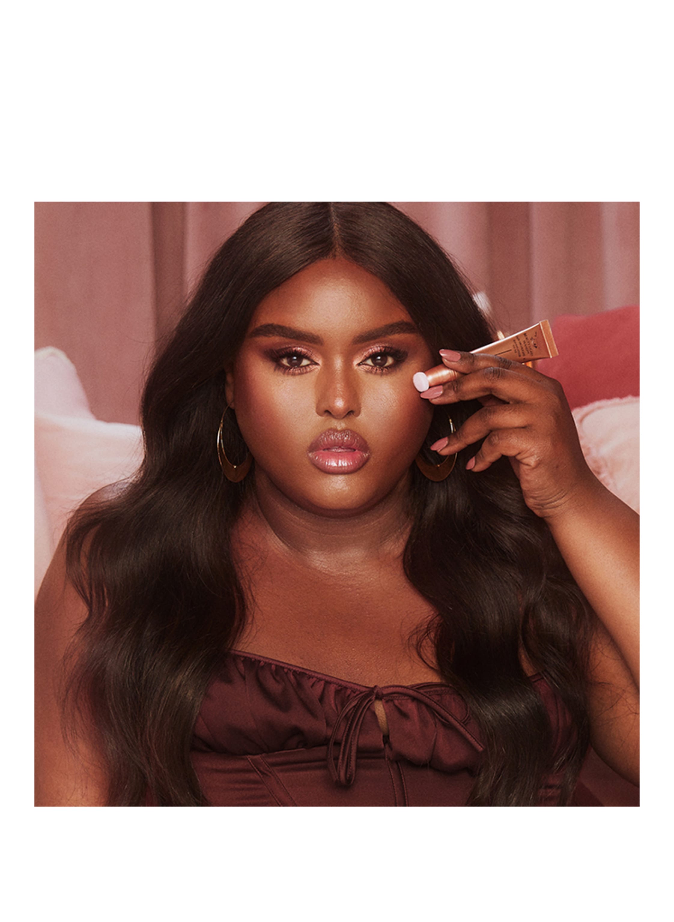 Thumbnail - Charlotte Tilbury Pillow Talk Beauty Light Wand Highlighter