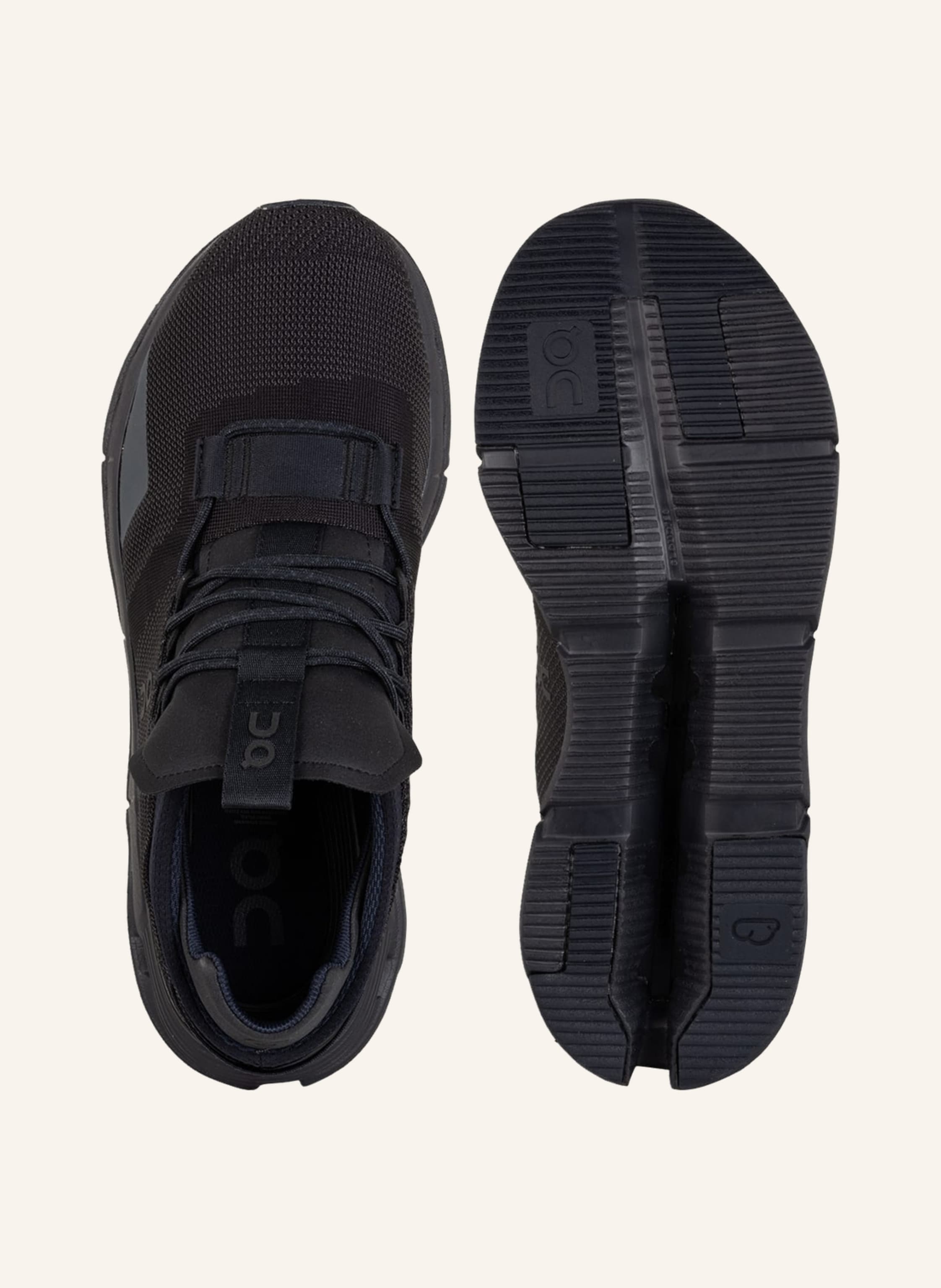 On Sneaker Cloudnova schwarz – Bild 2