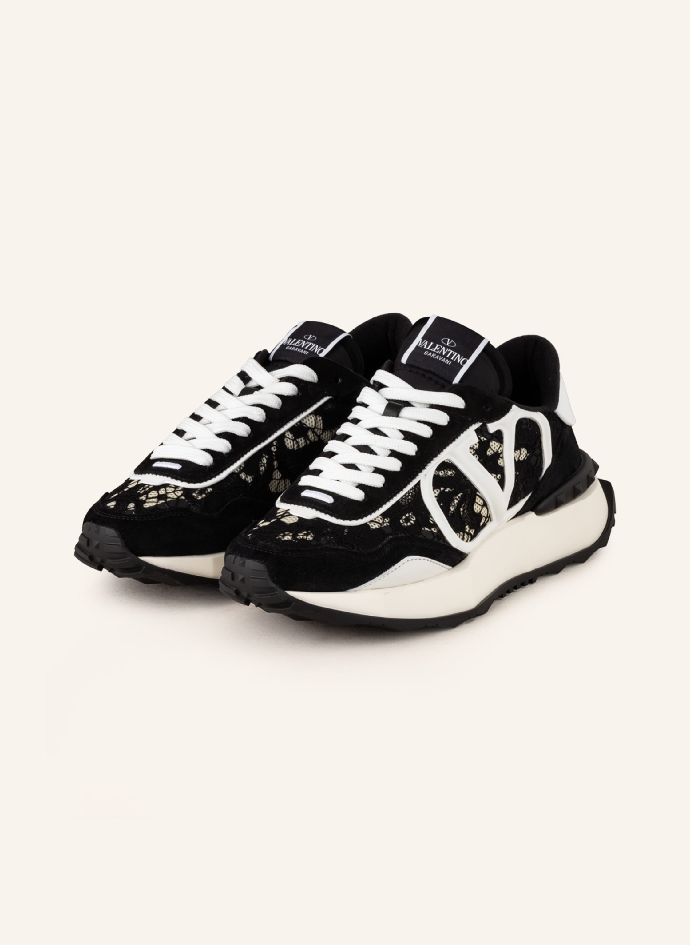 slijtage Scheiding daarna VALENTINO GARAVANI Sneakers LACERUNNER in black/ white | Breuninger