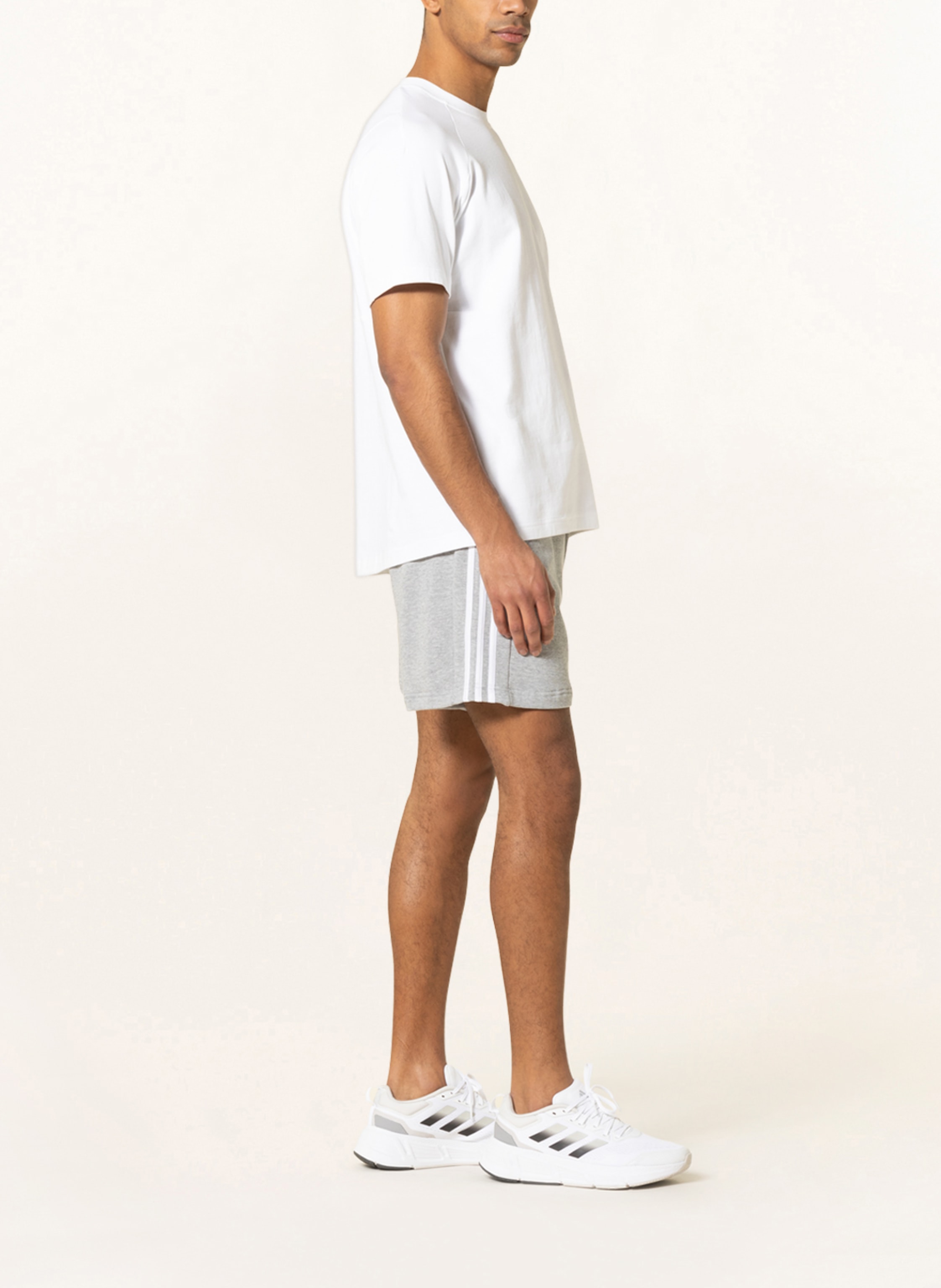 Thumbnail - Adidas Sweatshorts Essentials French Terry 3-Stripes grau