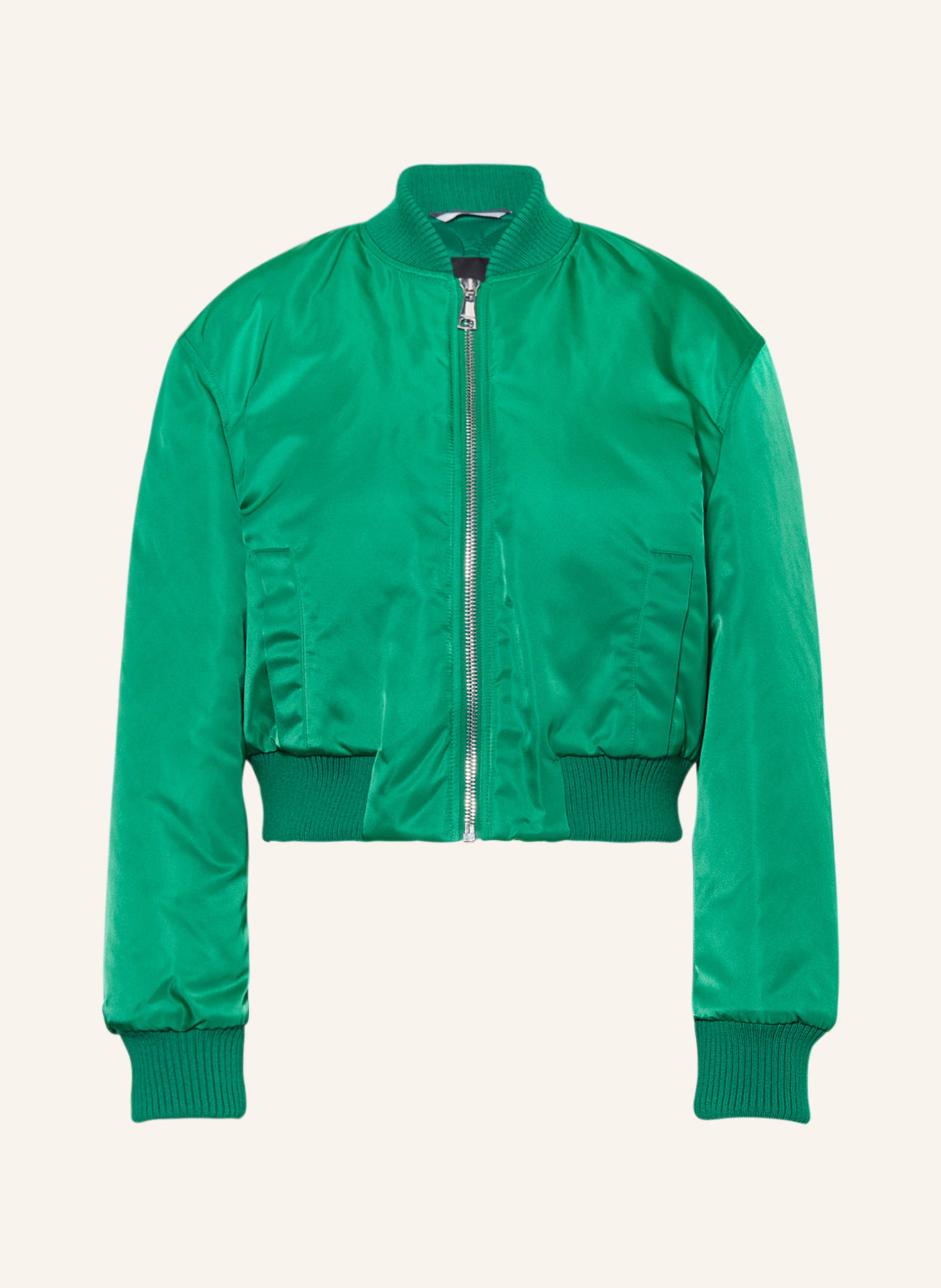 100150747916000_0_169625623840  