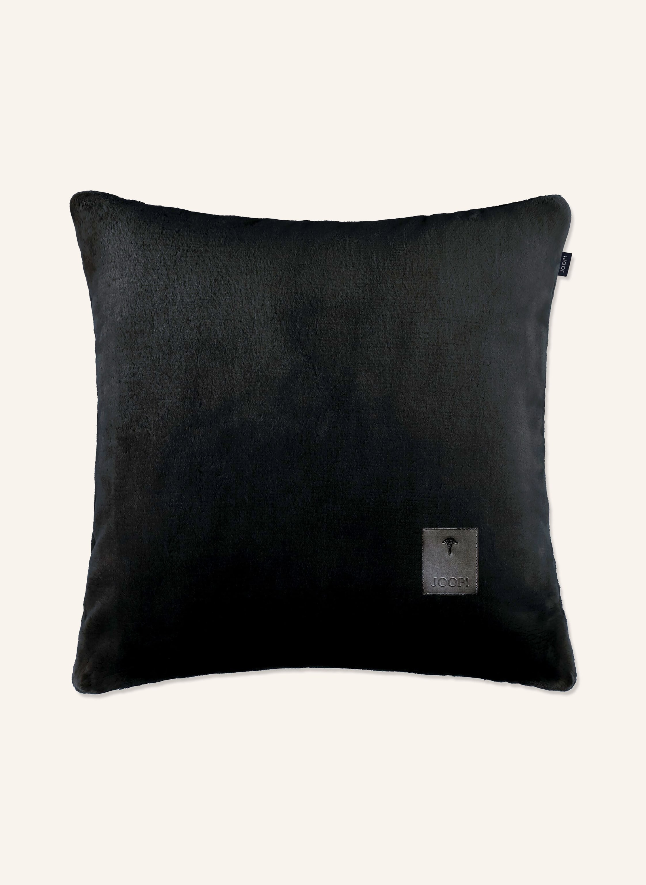Black velvet sales cushion covers