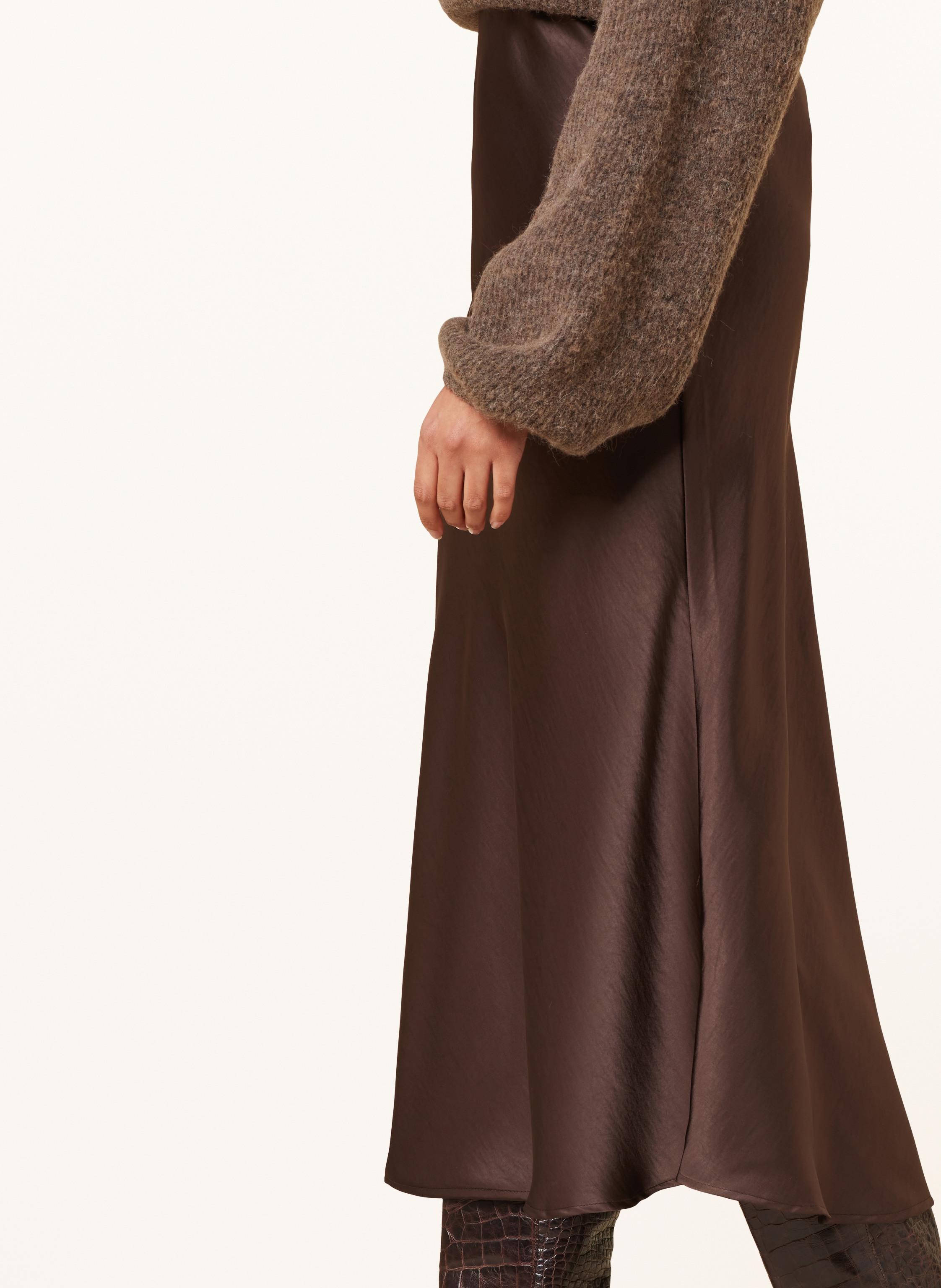 Thumbnail - Neo Noir Satinrock Bovary braun