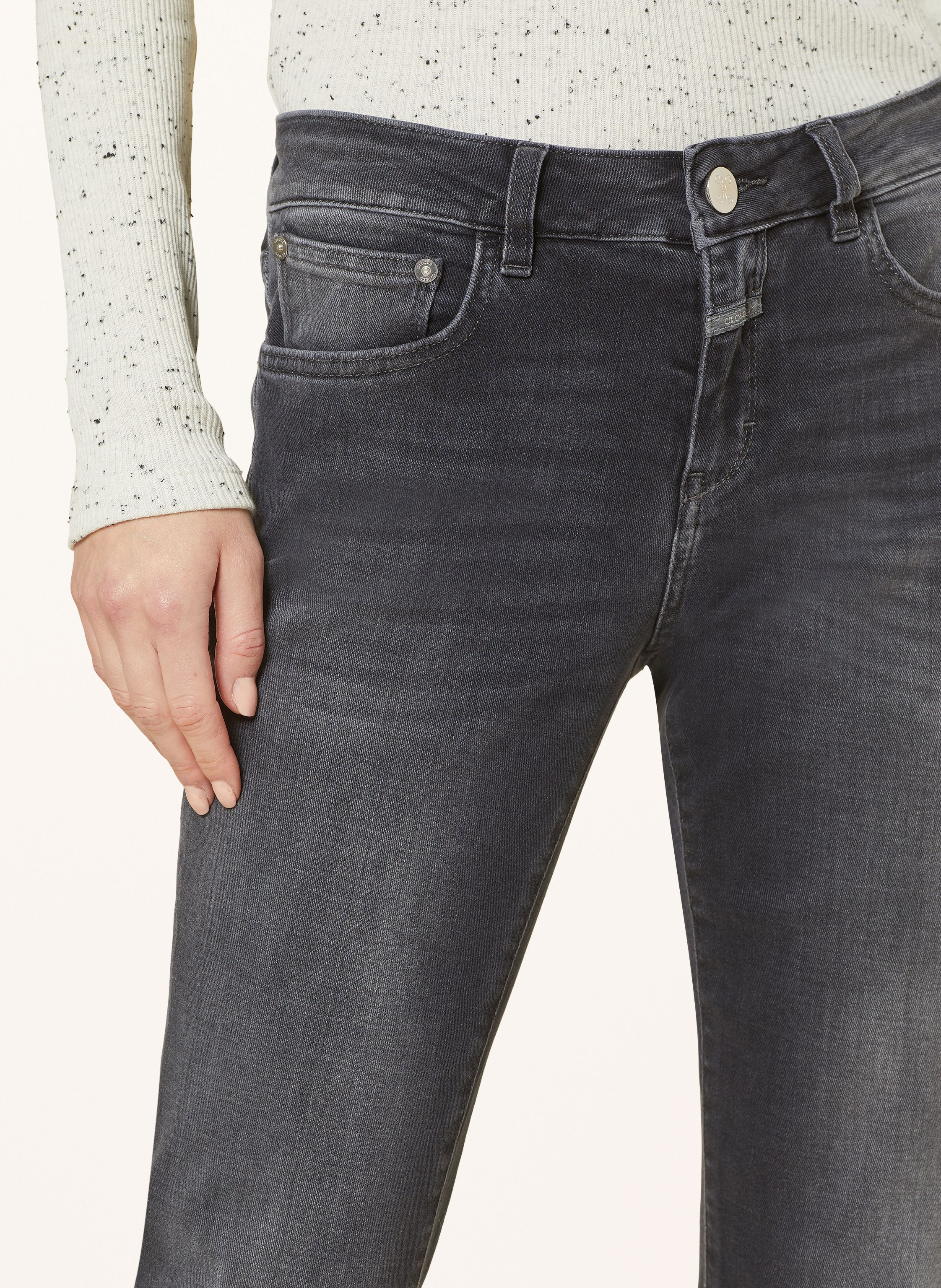 Closed Jeans Baker grau – Bild 2