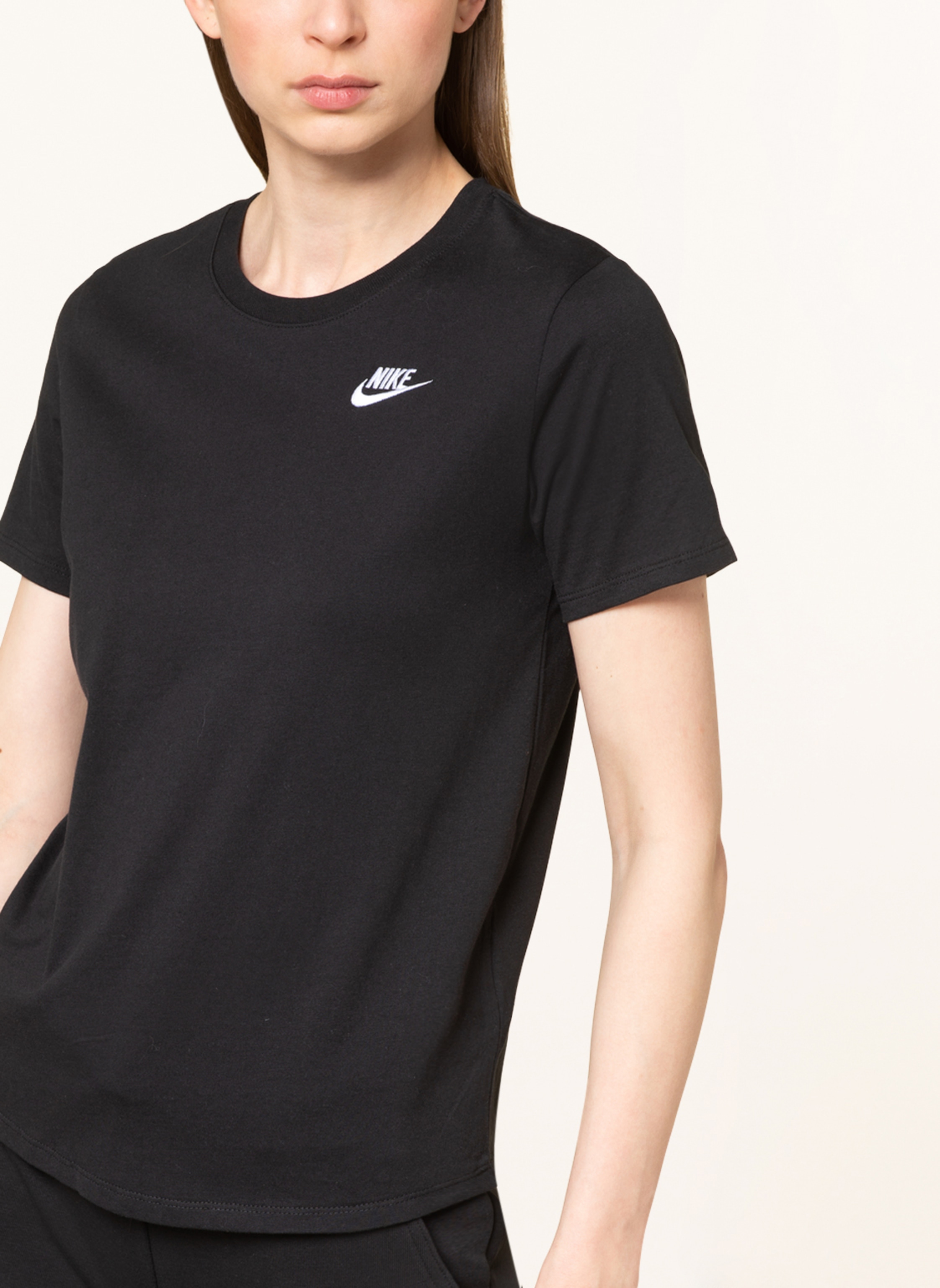 Thumbnail - Nike T-Shirt Sportswear Club Essentials schwarz