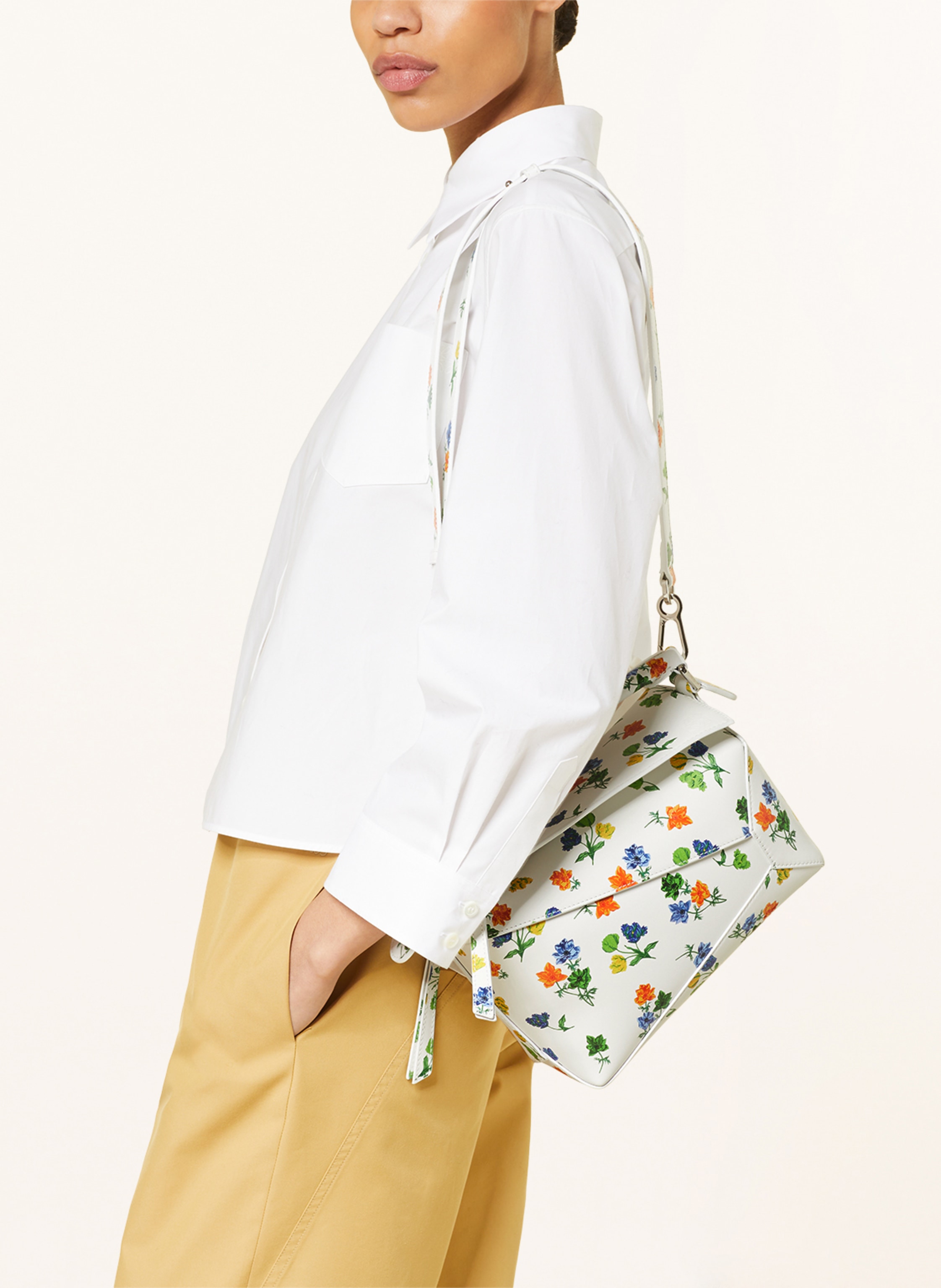 Thumbnail - Loewe Handtasche Puzzle Edge Small weiss