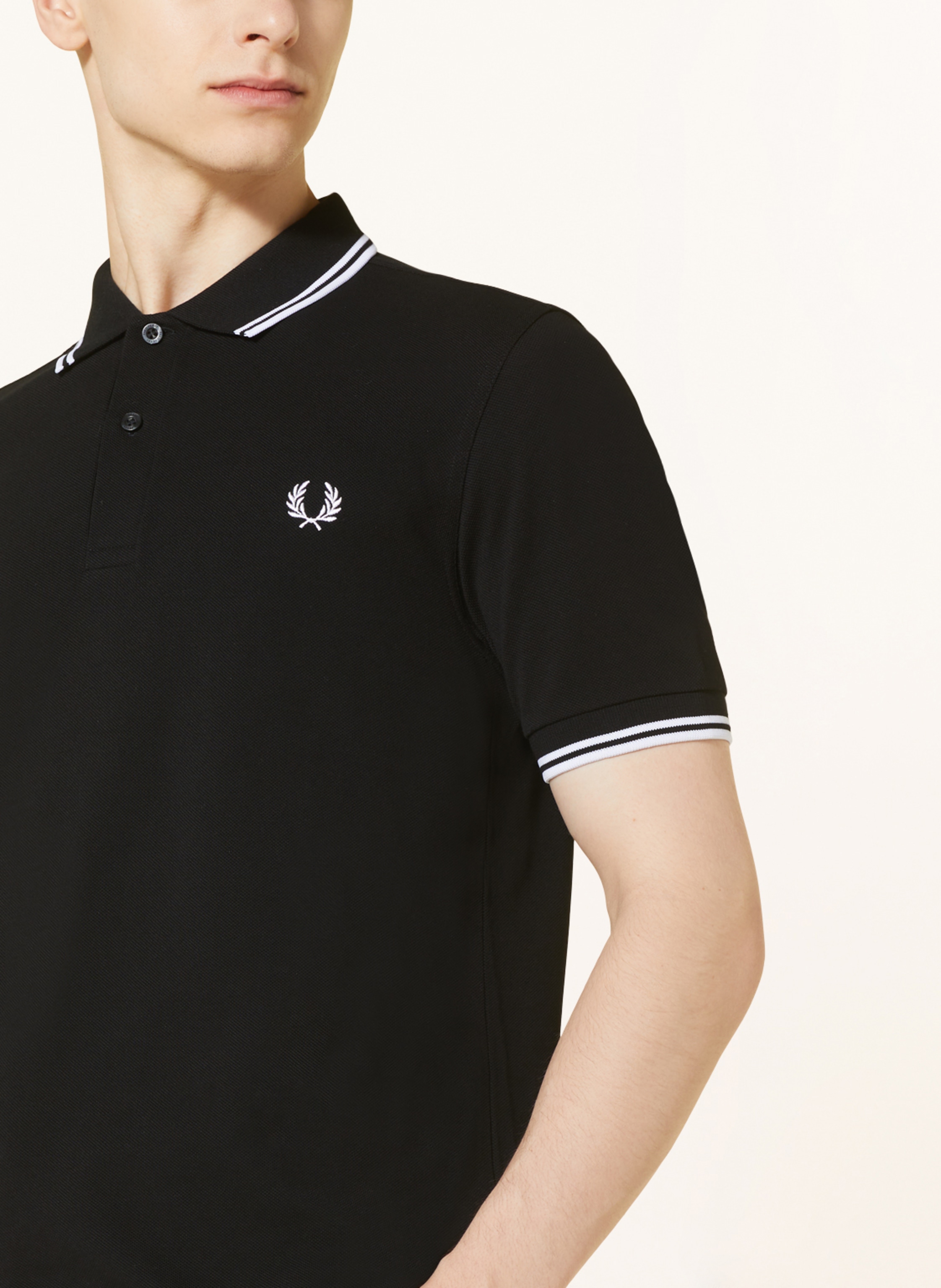 Thumbnail - Fred Perry Piqué-Poloshirt schwarz
