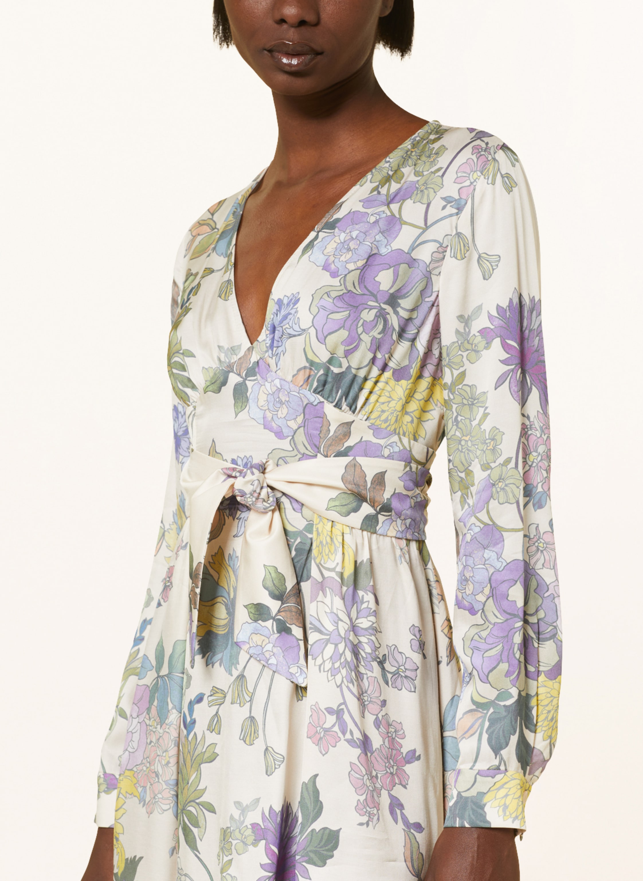 Thumbnail - Riani Kleid Mit Cut-Out beige